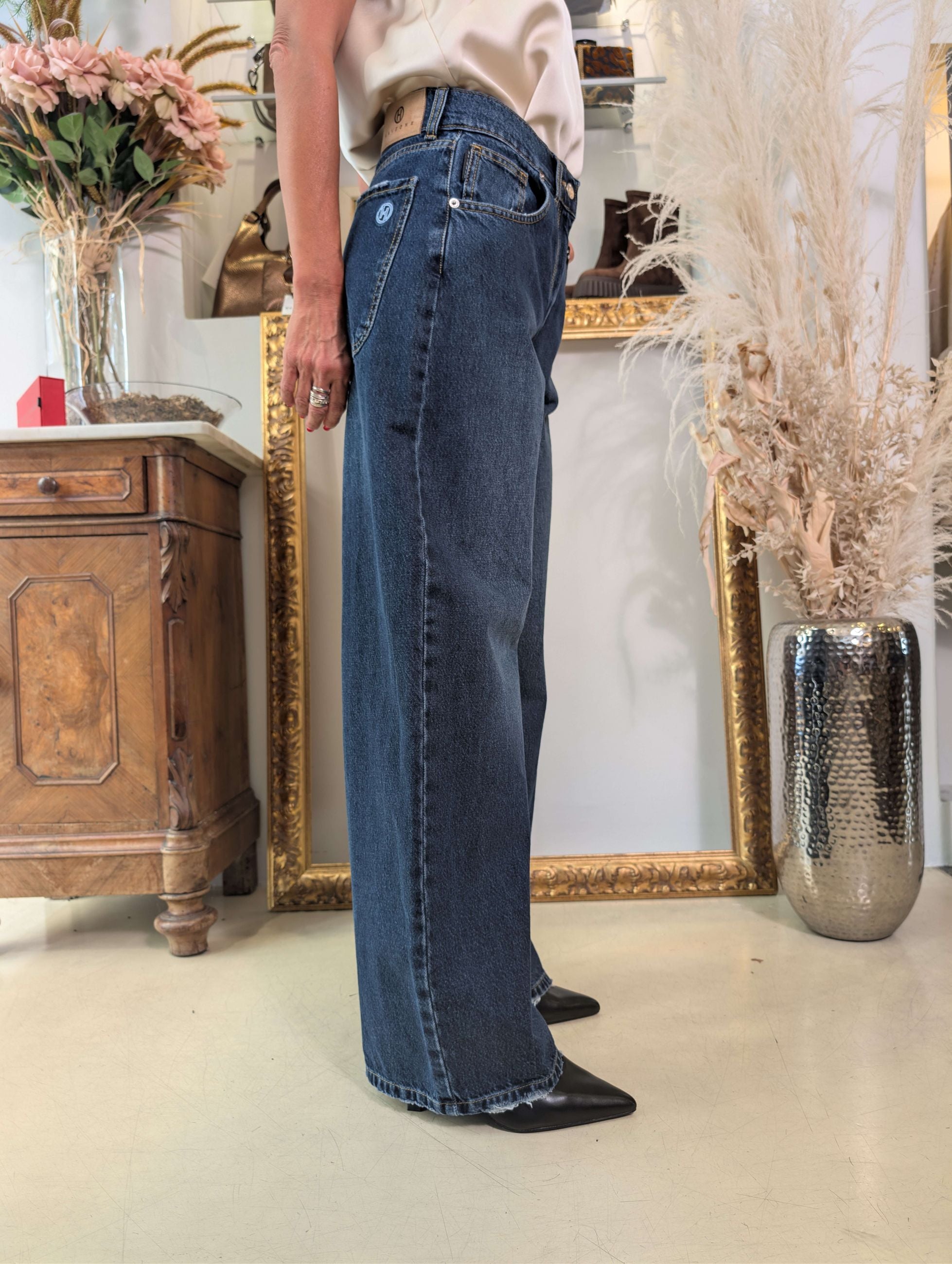 Pantalone Mom Fit "Bella" - HAVE ONE