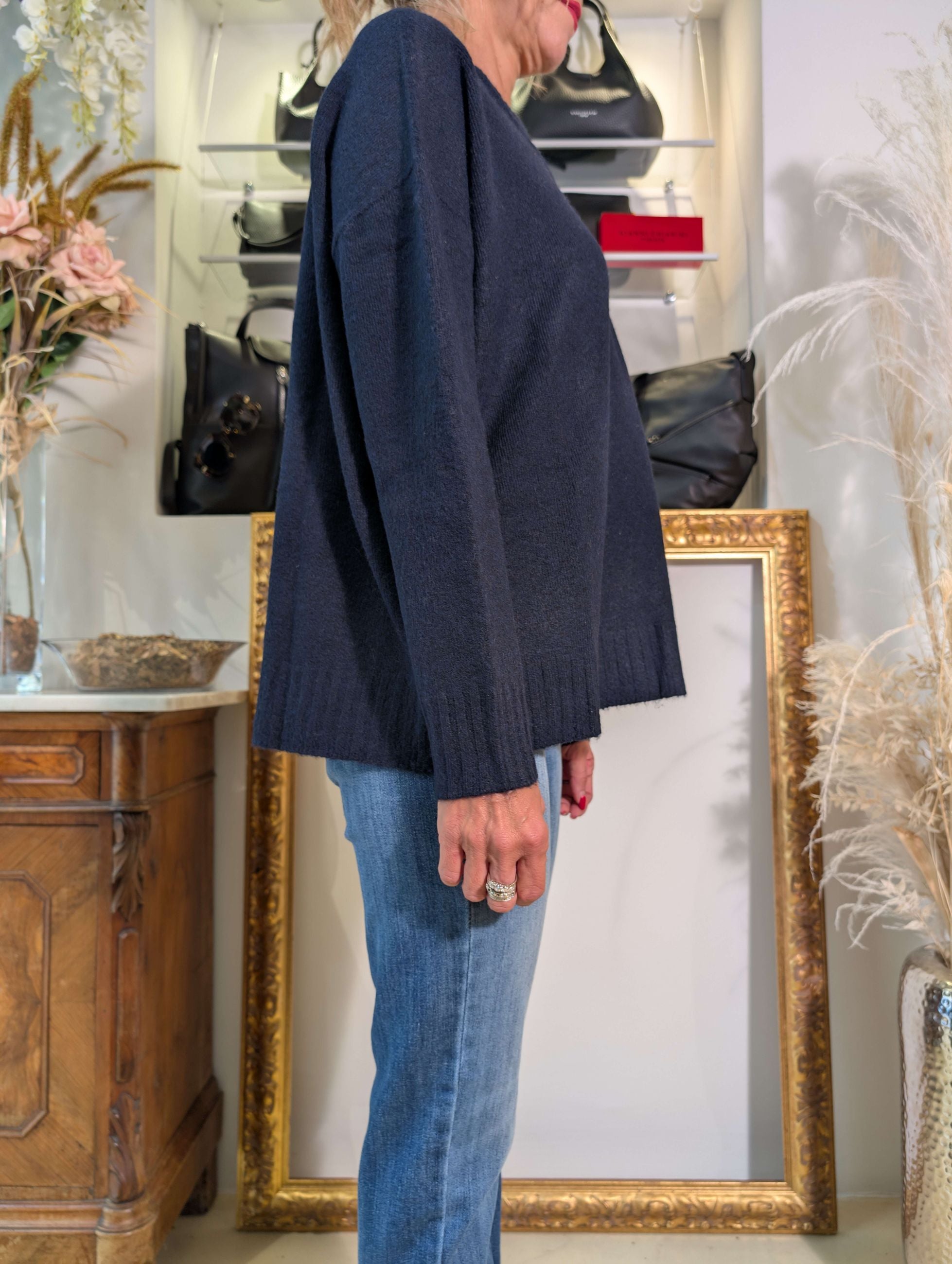 Maglia scollo a V in bouclé - SHE_FLORENCE_LAB