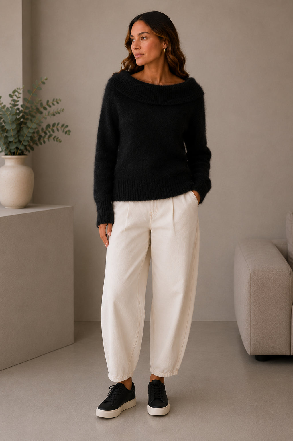 Maglia in angora collo ad anello - .SOLO TRE