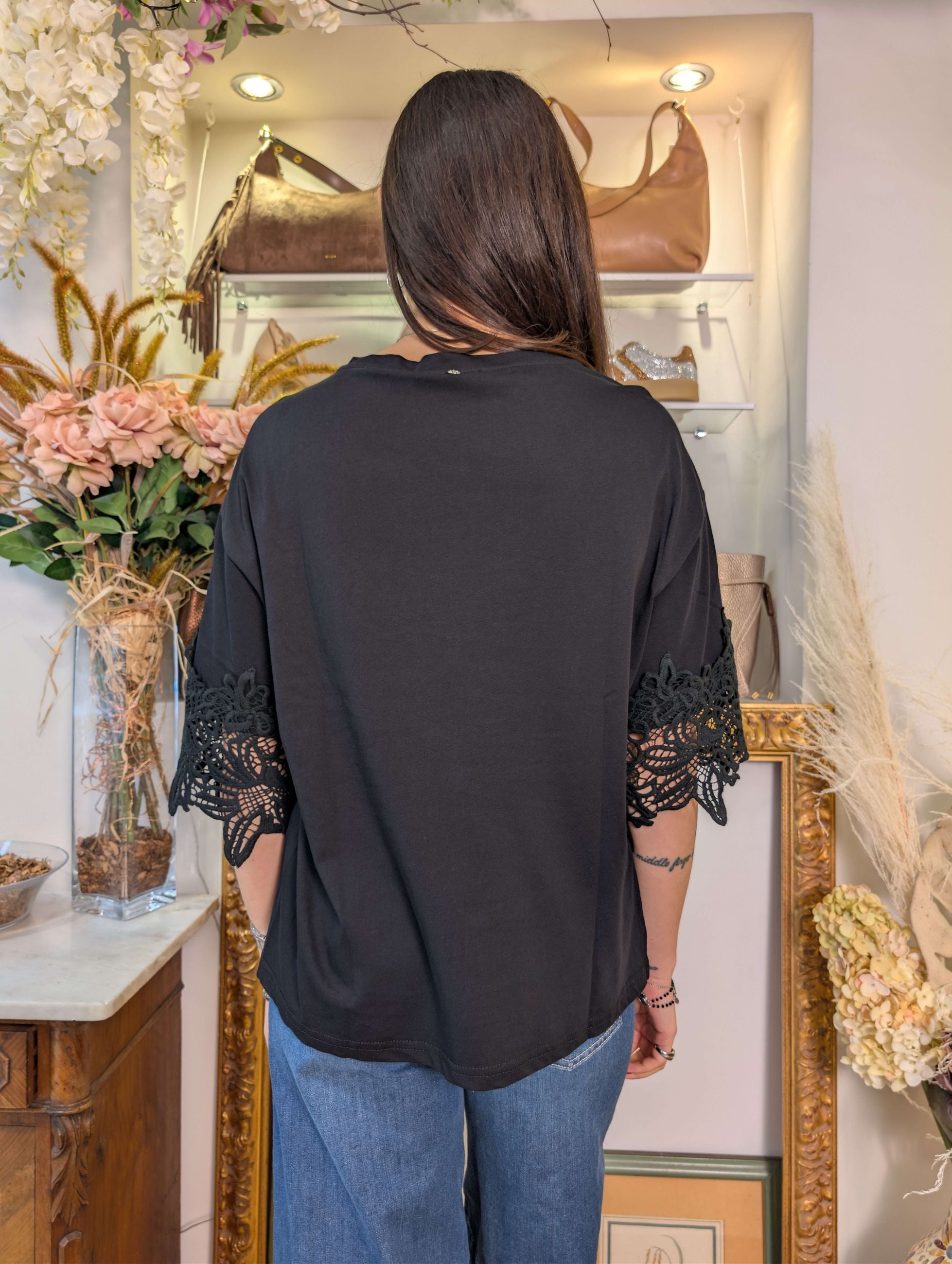 Blusa con pizzo macramé alle maniche Le Sarte del Sole - LE SARTE DEL SOLE