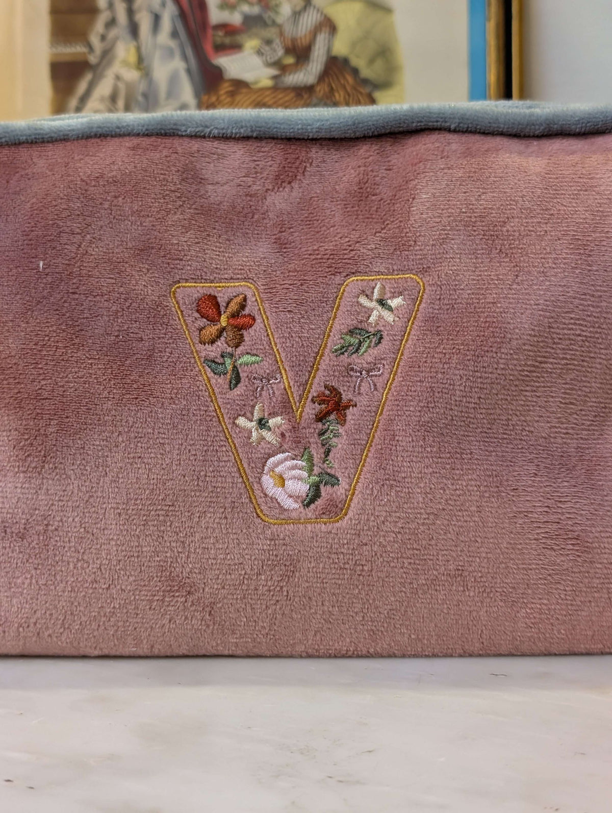 POUCH EMBROIDERY LETTERA V ROSA/GRIGIO - NALI'
