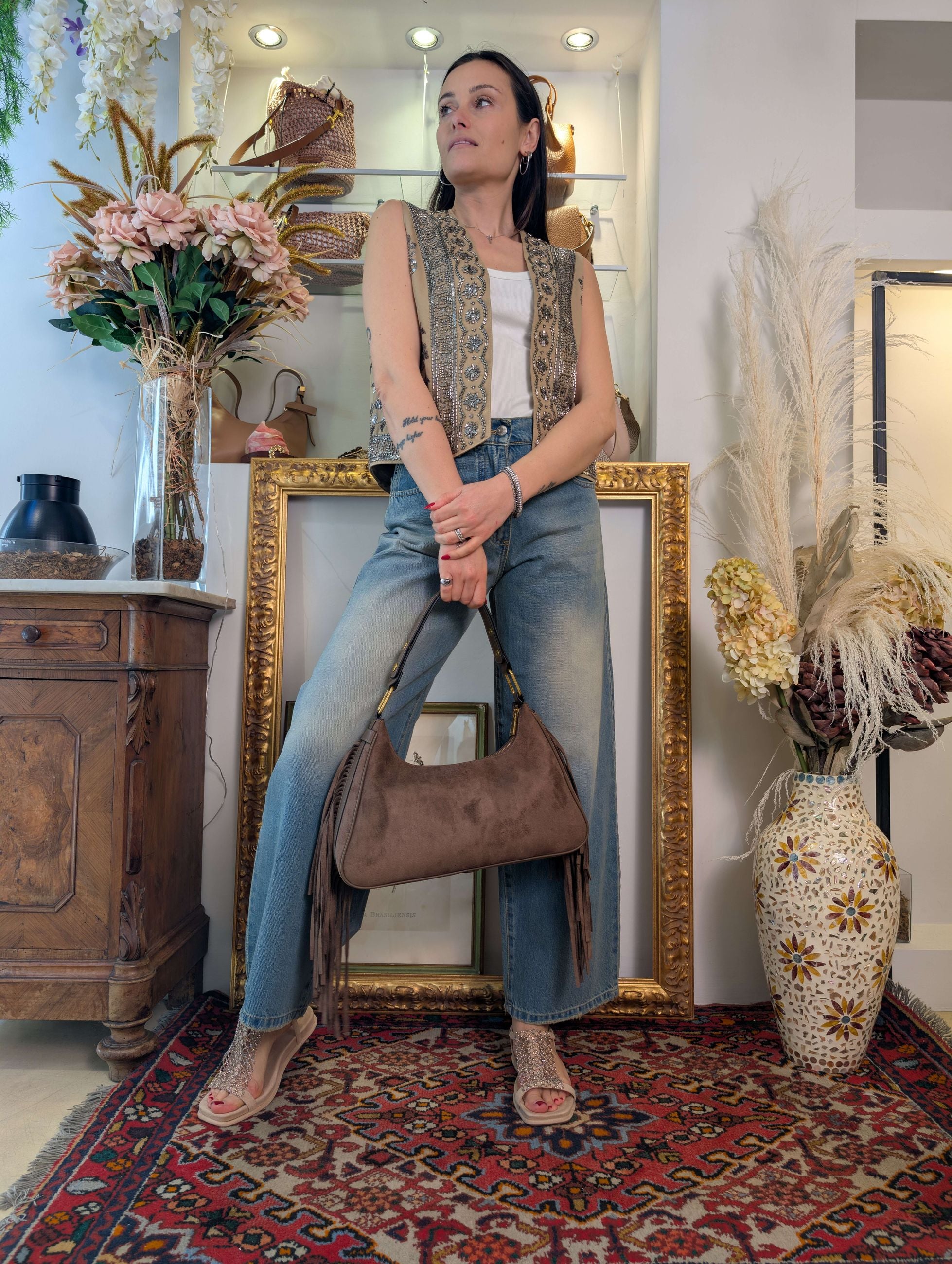 Gilet in cotone con ricami a mano di canottiglie e paillettes - TENSIONE IN