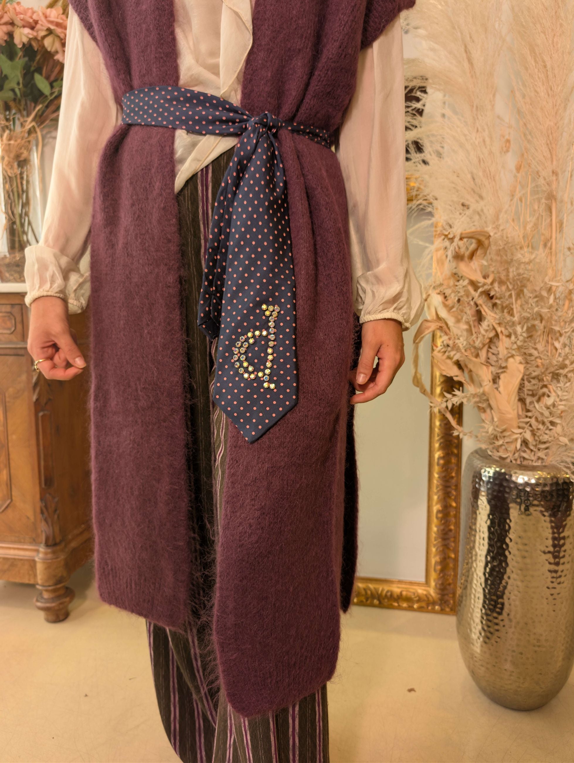 Gilet lungo in mohair con cravatta vintage e strass - DIXIE