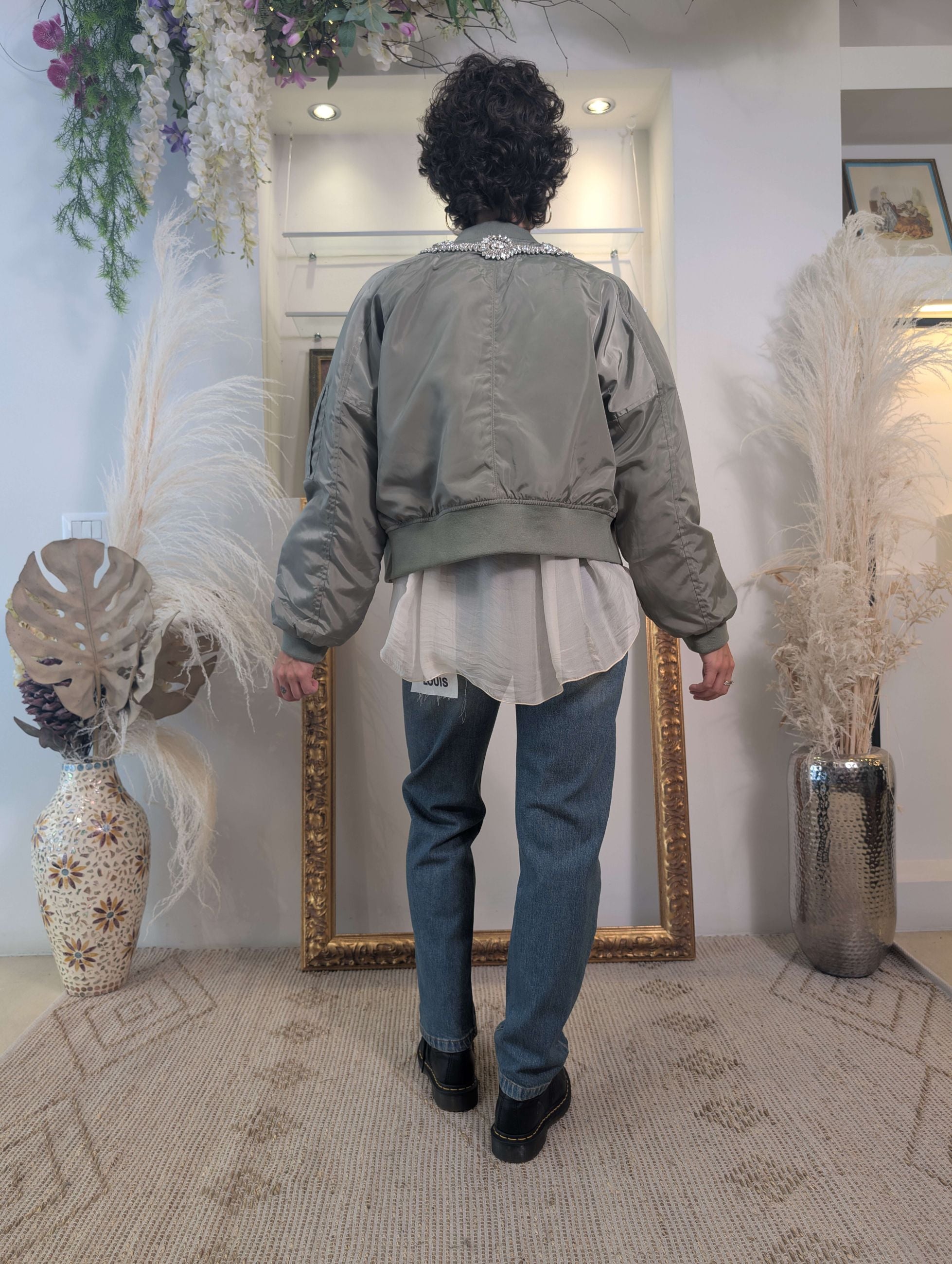 Bomber corto over in nylon con strass - TENSIONE IN