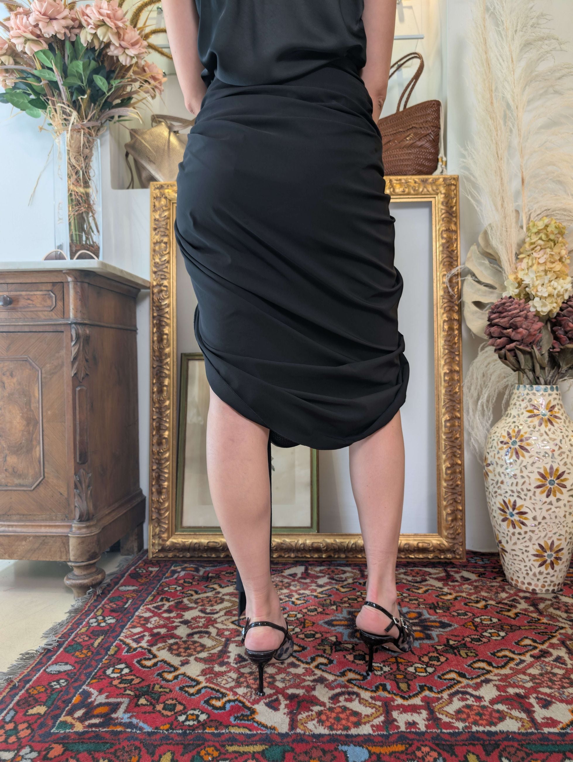 Gonna elasticizzata con drappeggi - TENSIONE IN