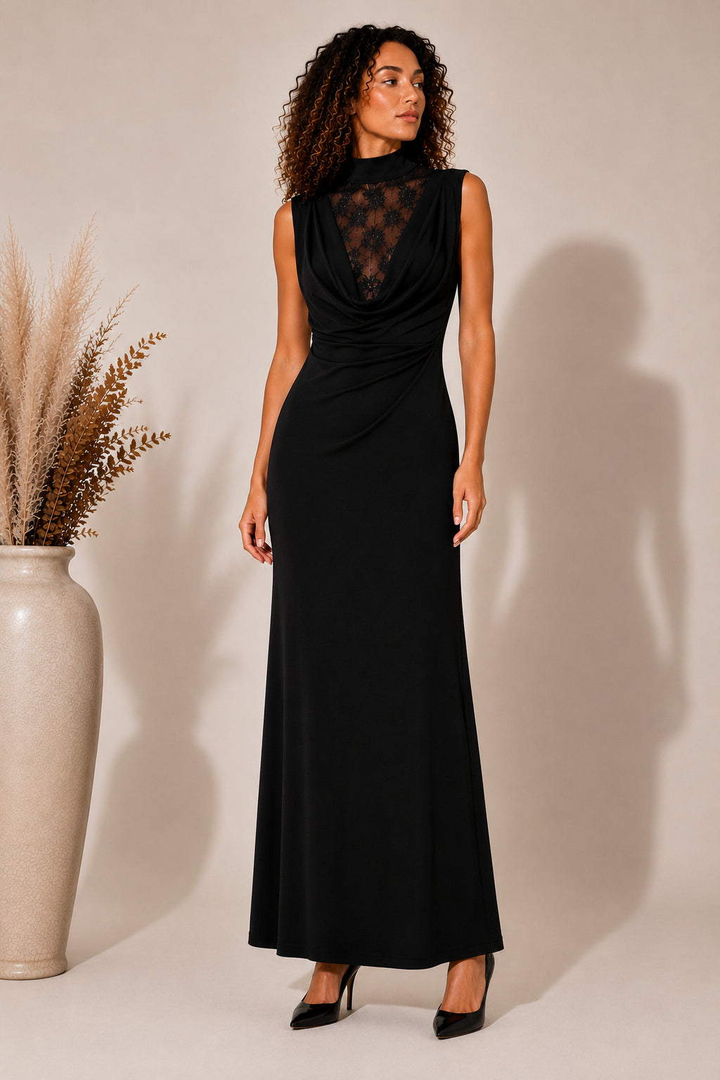 Abito lungo drappeggiato con inserto in pizzo - SHE_FLORENCE_LAB