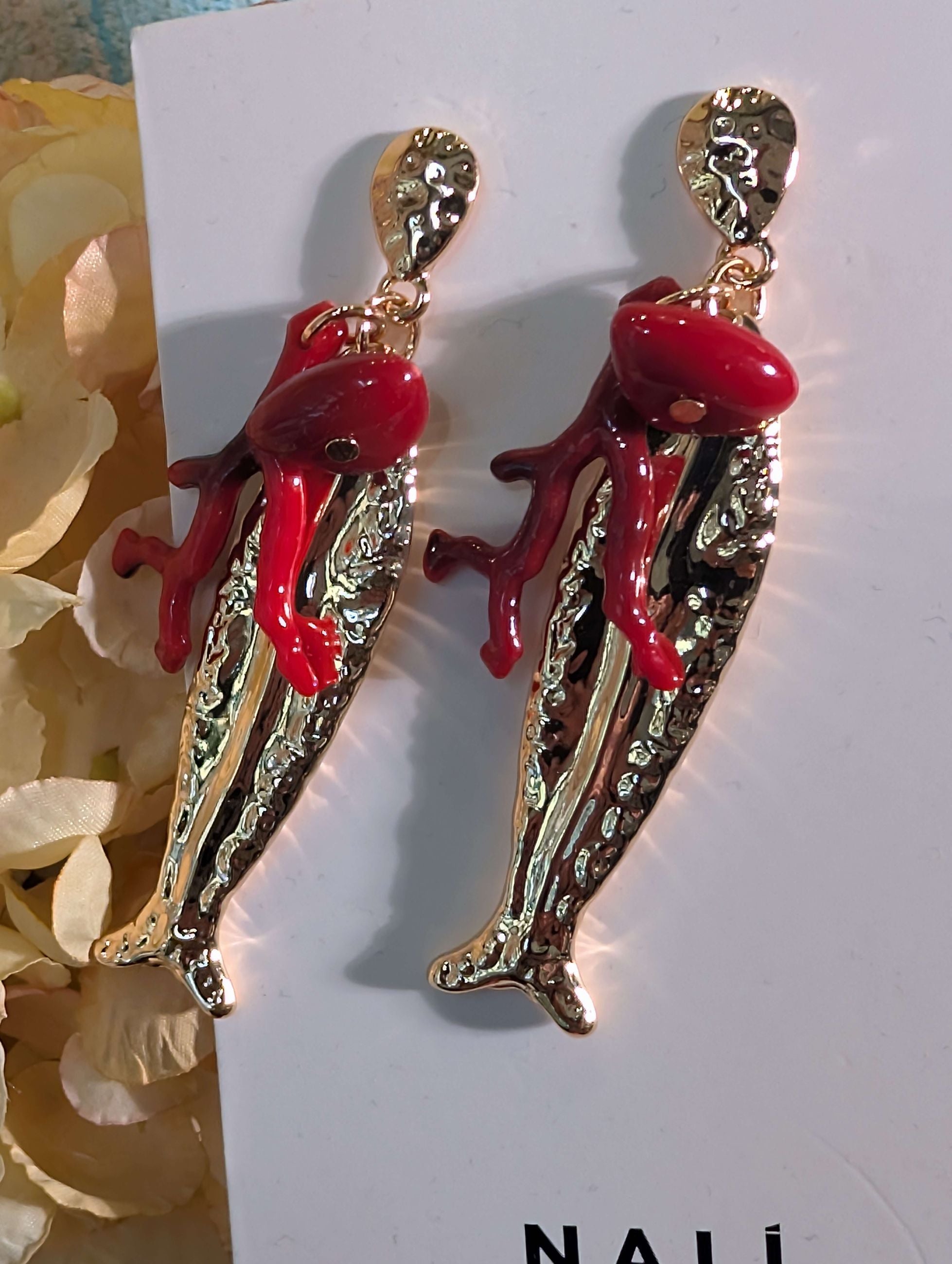 ORECCHINI PENDENTI PESCE+CORALLO ROSSO - NALI'