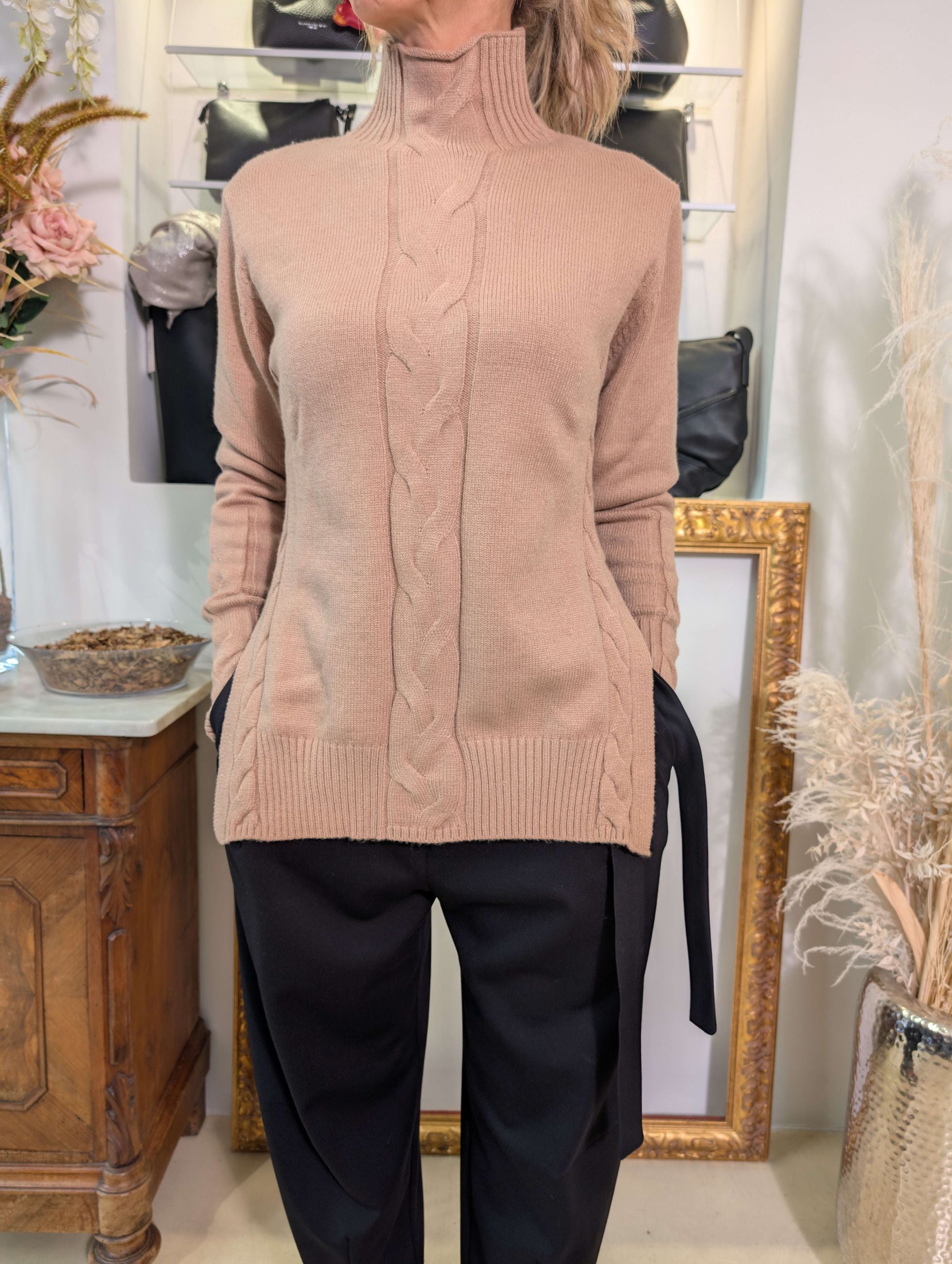 Maglia con treccia - MARKUP DONNA