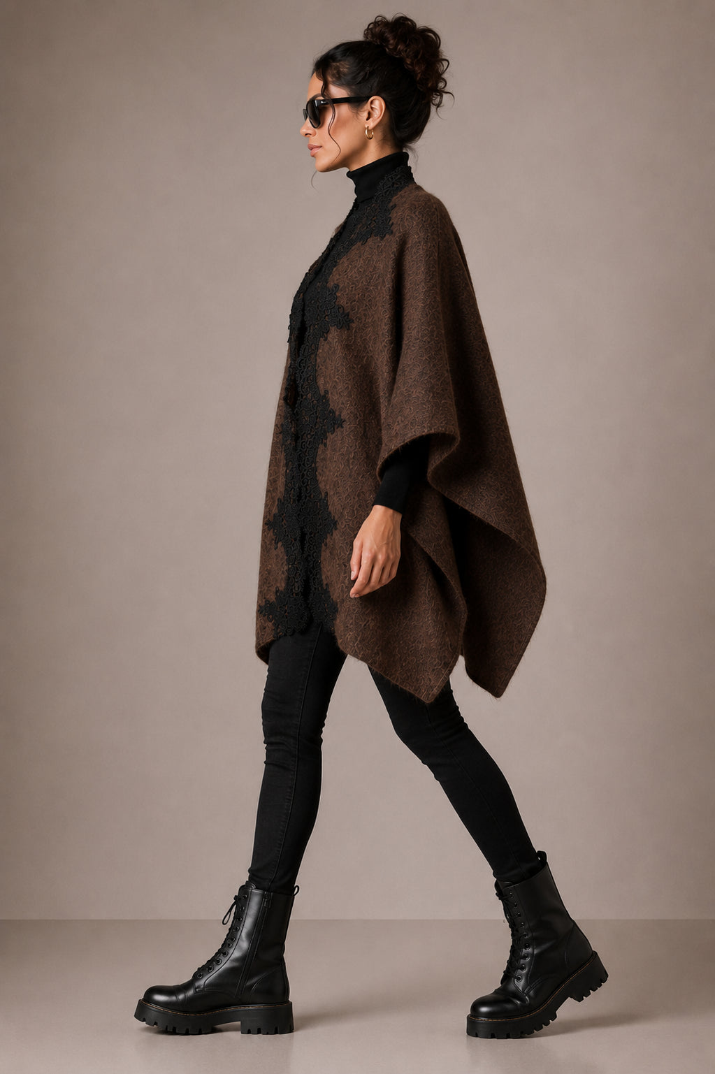 Cardigan over con applicazione in pizzo - LOLA by Sandro Ferrone