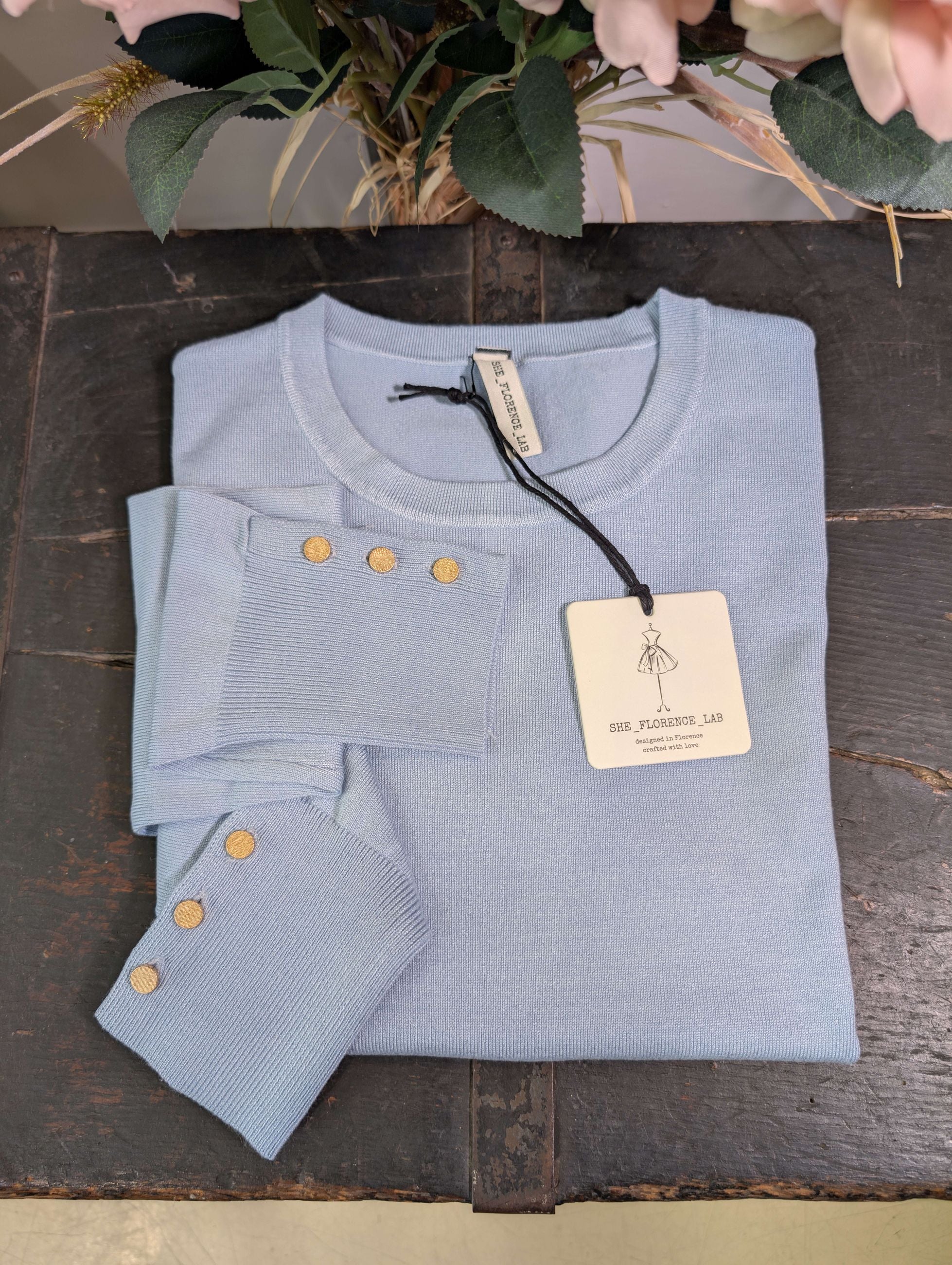 Maglioncino girocollo slim fit con bottoncini gold - SHE_FLORENCE_LAB