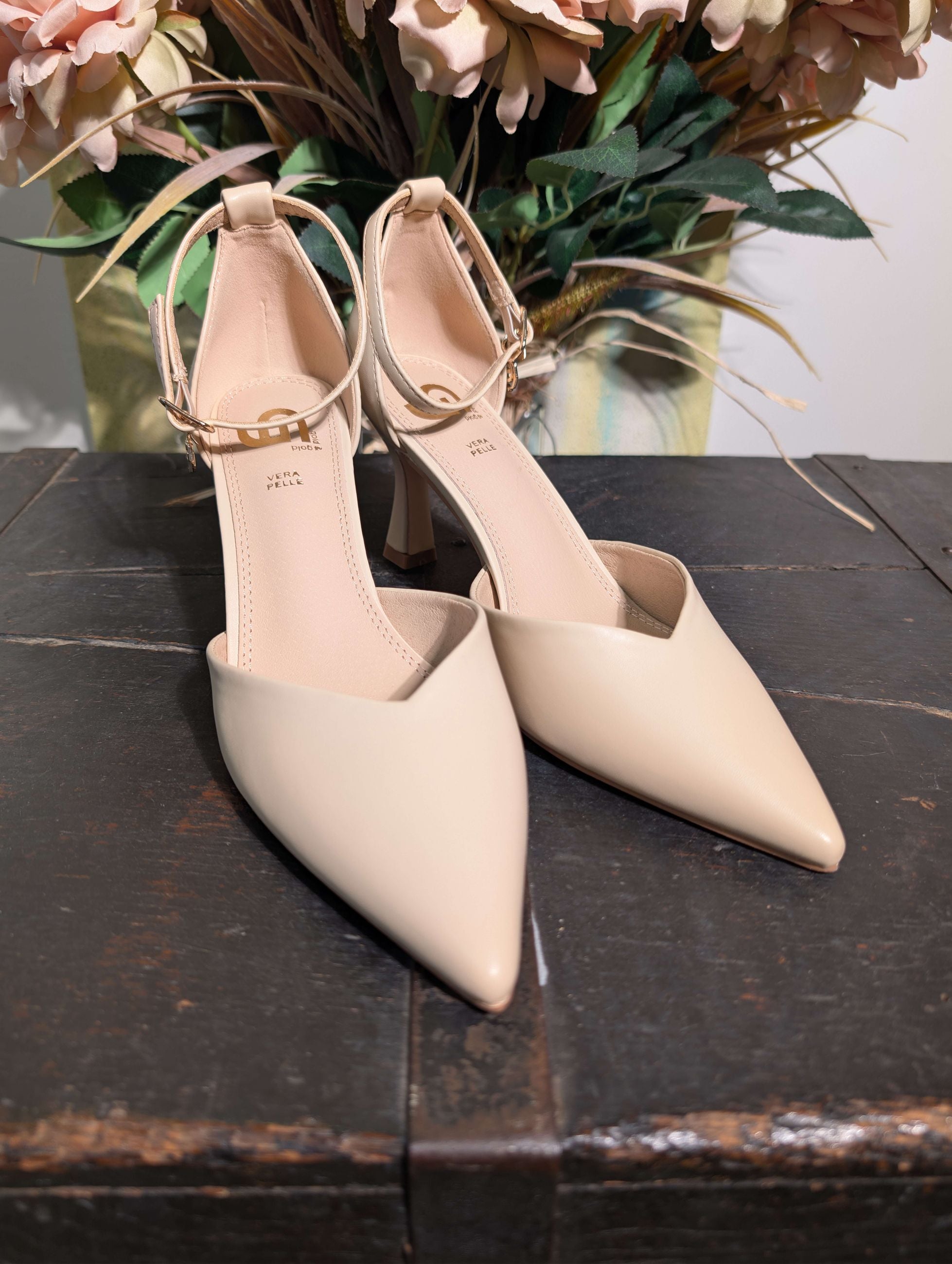 Décolleté in pelle con laccio alla caviglia - GOLD & GOLD