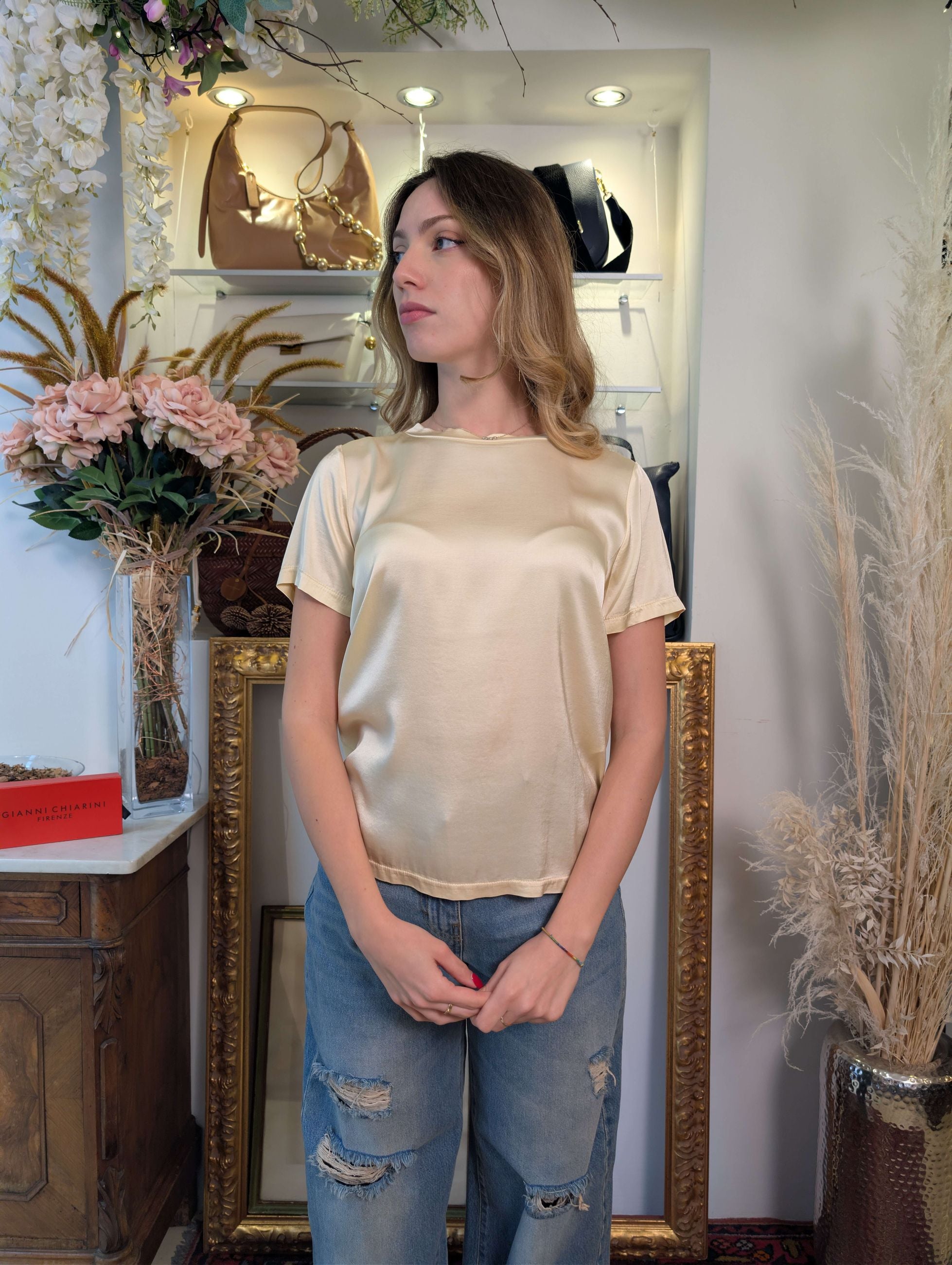 Blusa in raso di viscosa manica corta - TENSIONE IN