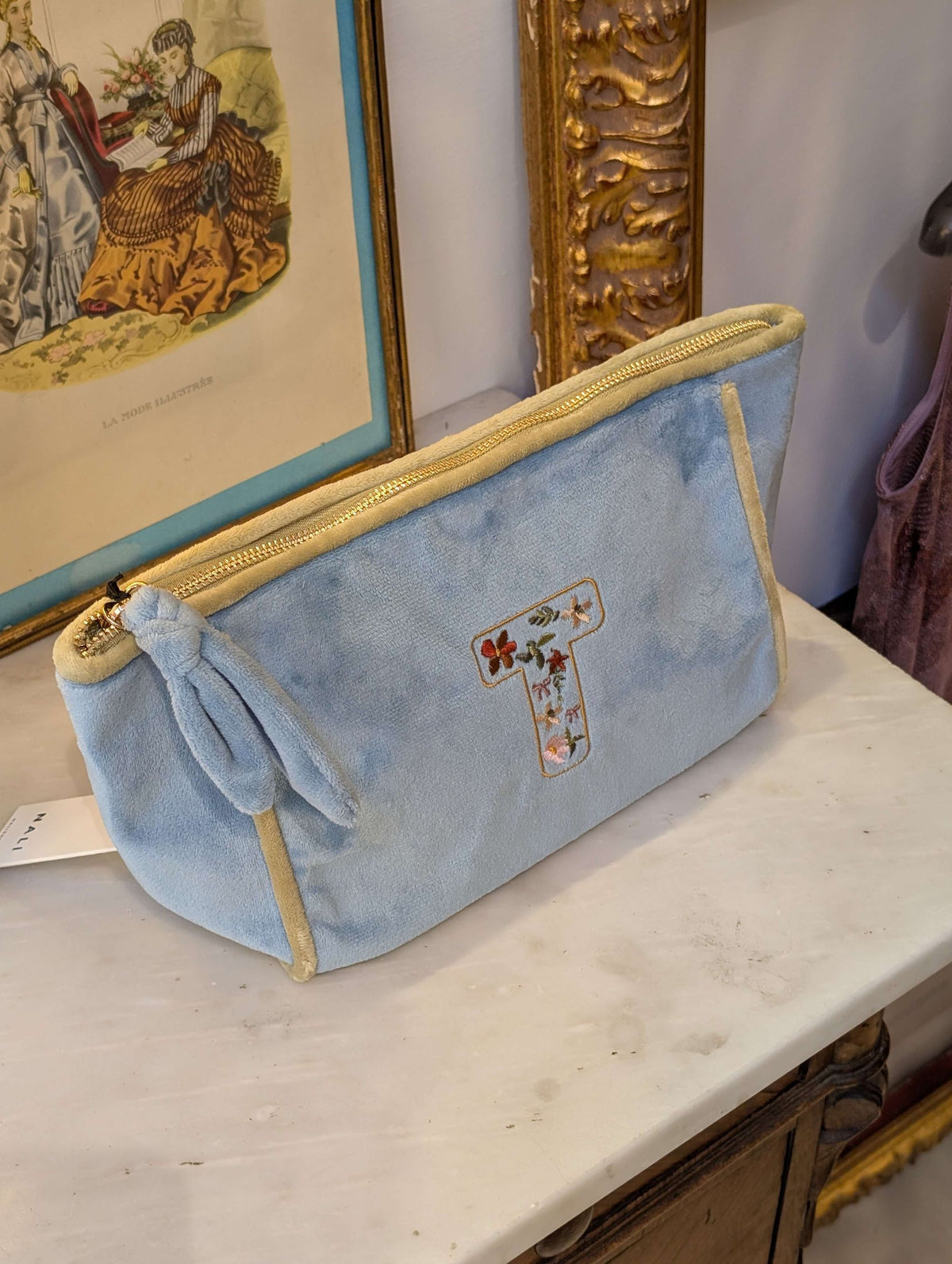 POUCH EMBROIDERY LETTERA T AZZURRO/VERDE - NALI'