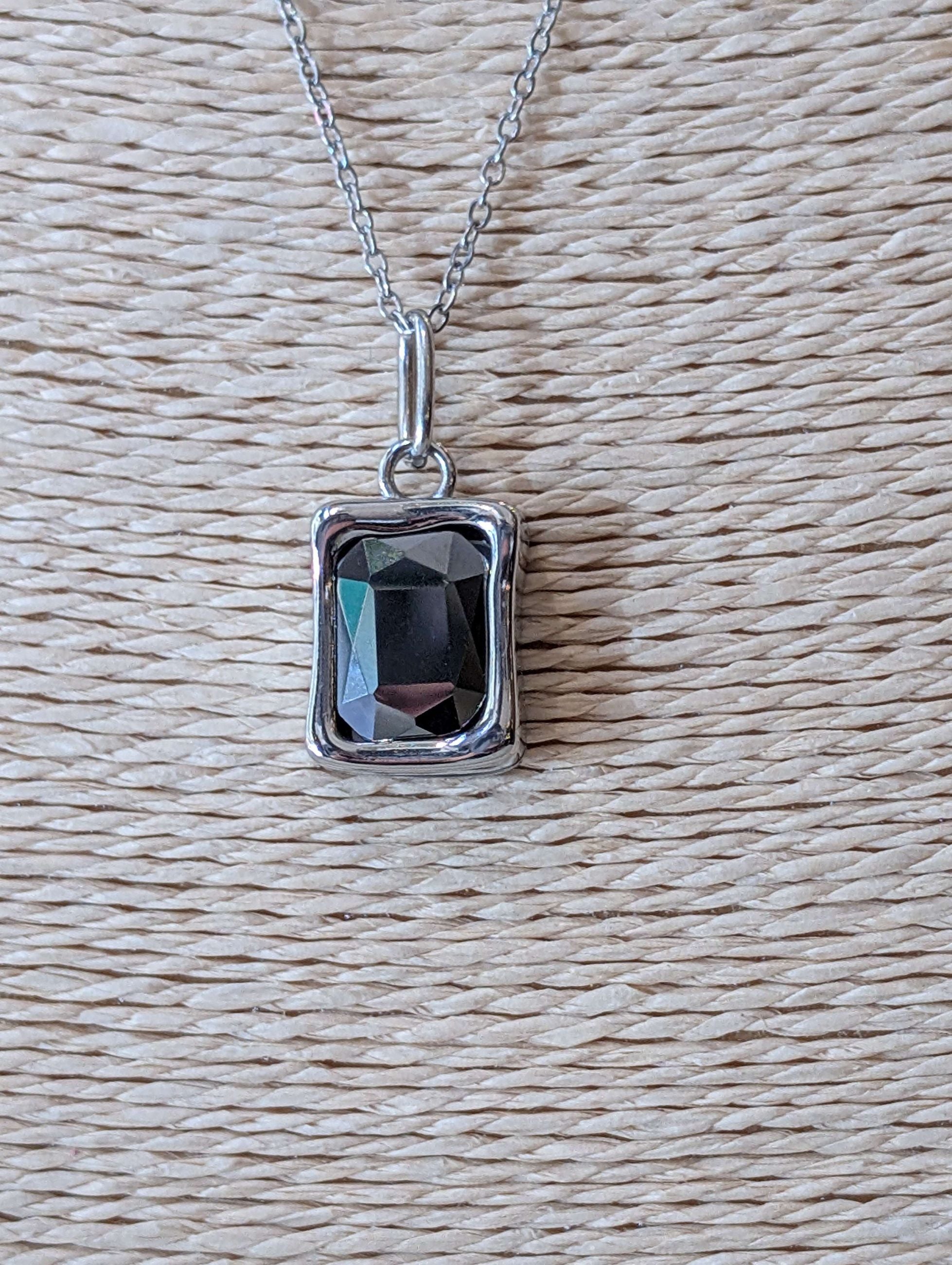 PENDENTE/COLLANA SQUARE PIETRA EMATITE/ARG - NALI'