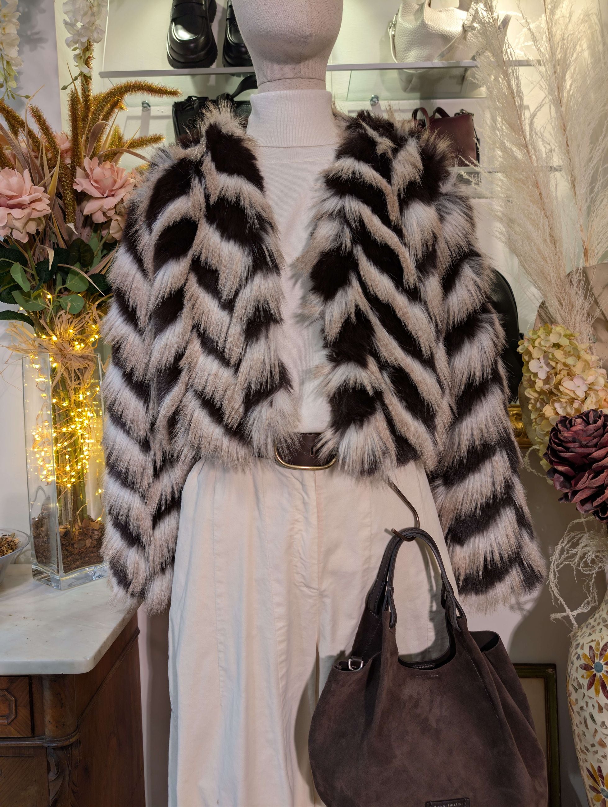 Pelliccetta corta - TENSIONE IN