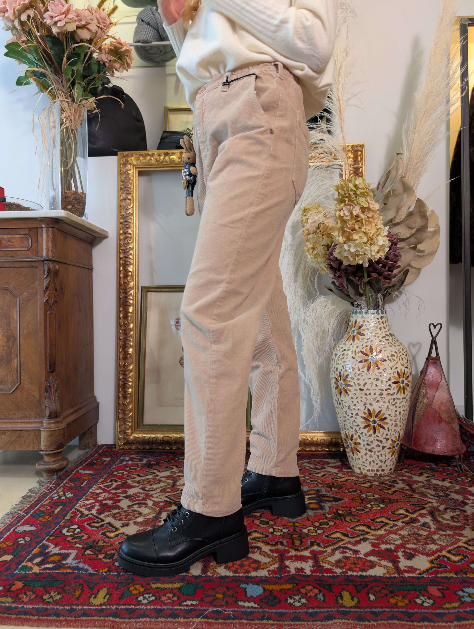 Panta chino in velluto con charm - PLEASE