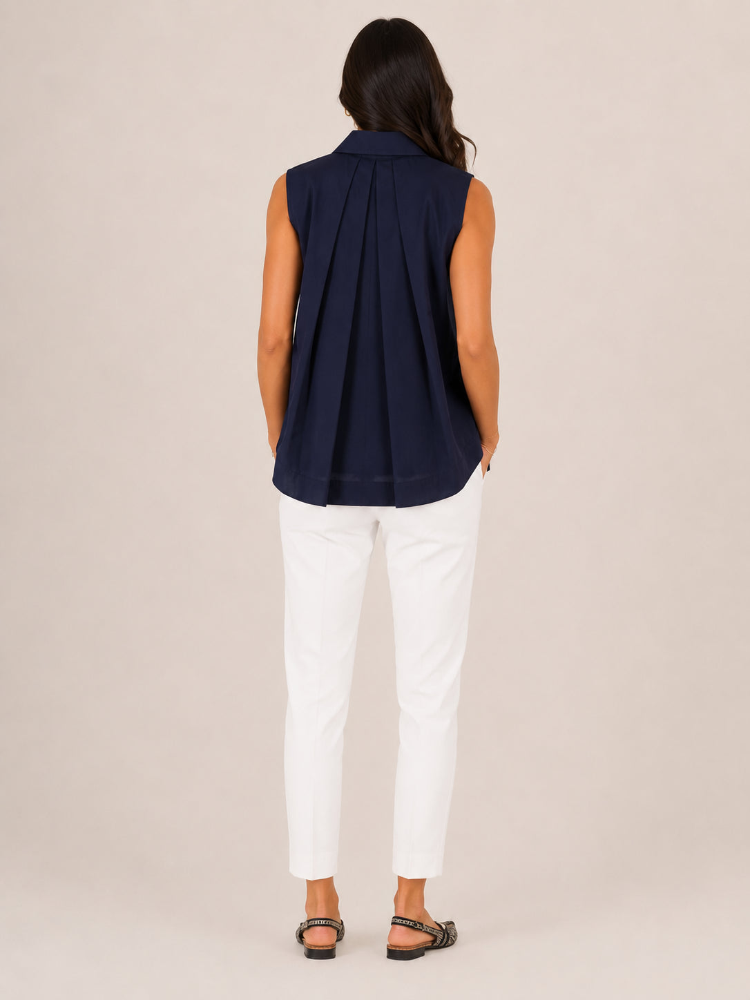 Polo smanicata in popeline 100% cotton con cannoni dietro - SHE_FLORENCE_LAB