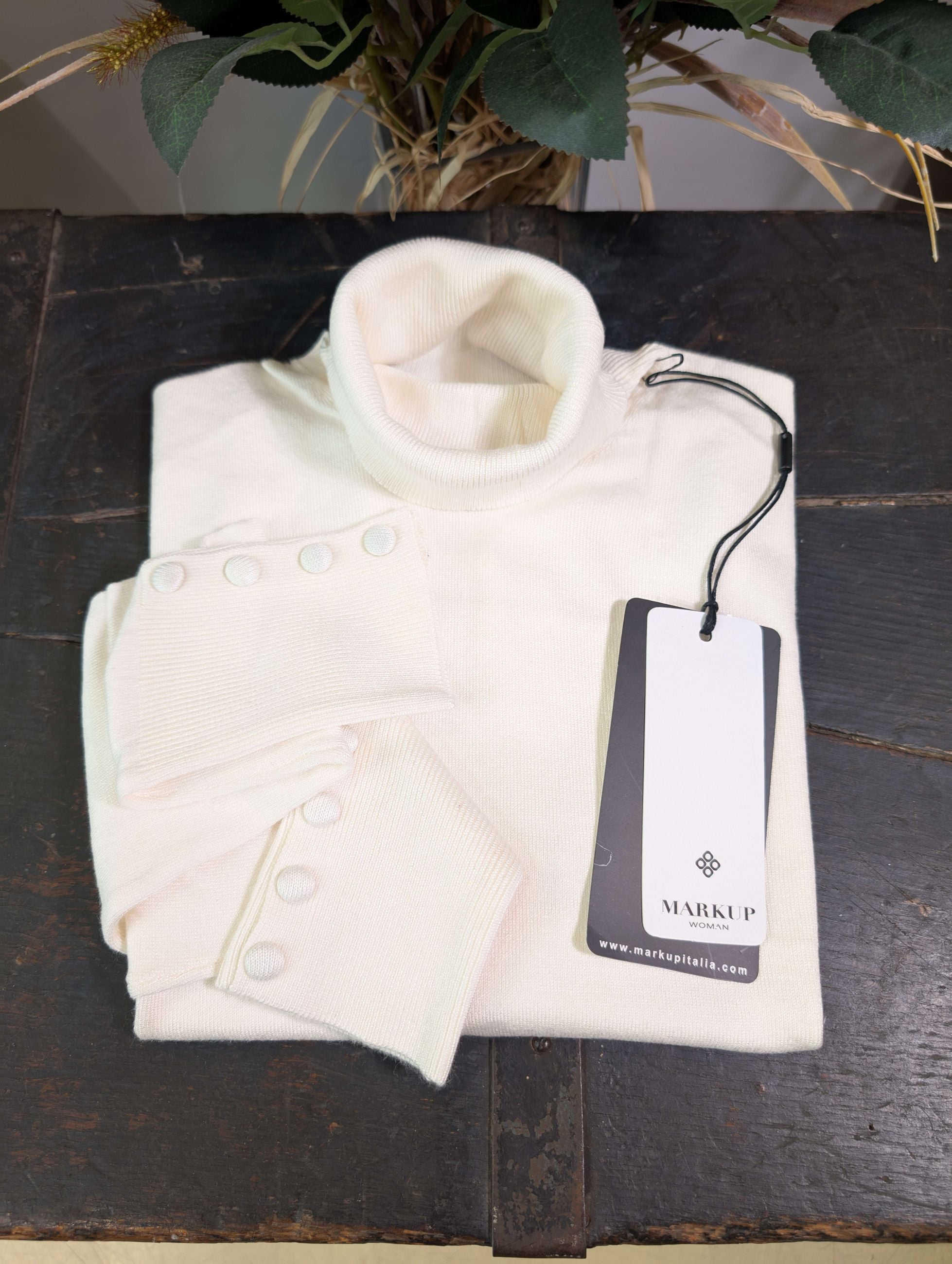 Maglia collo alto con bottoncini ai polsi - MARKUP DONNA