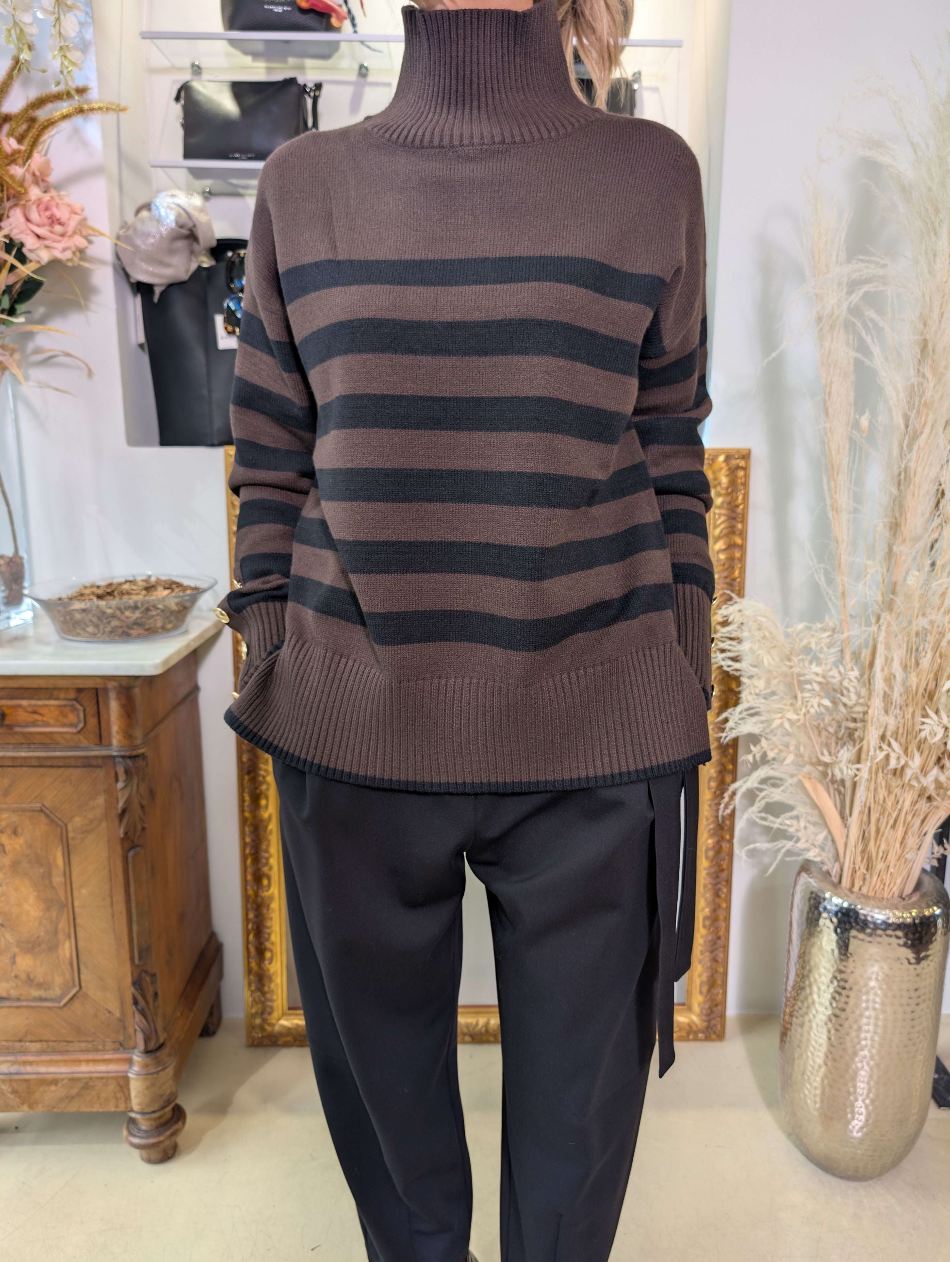 Maglia rigata con bottoni gioiello - SHE_FLORENCE_LAB