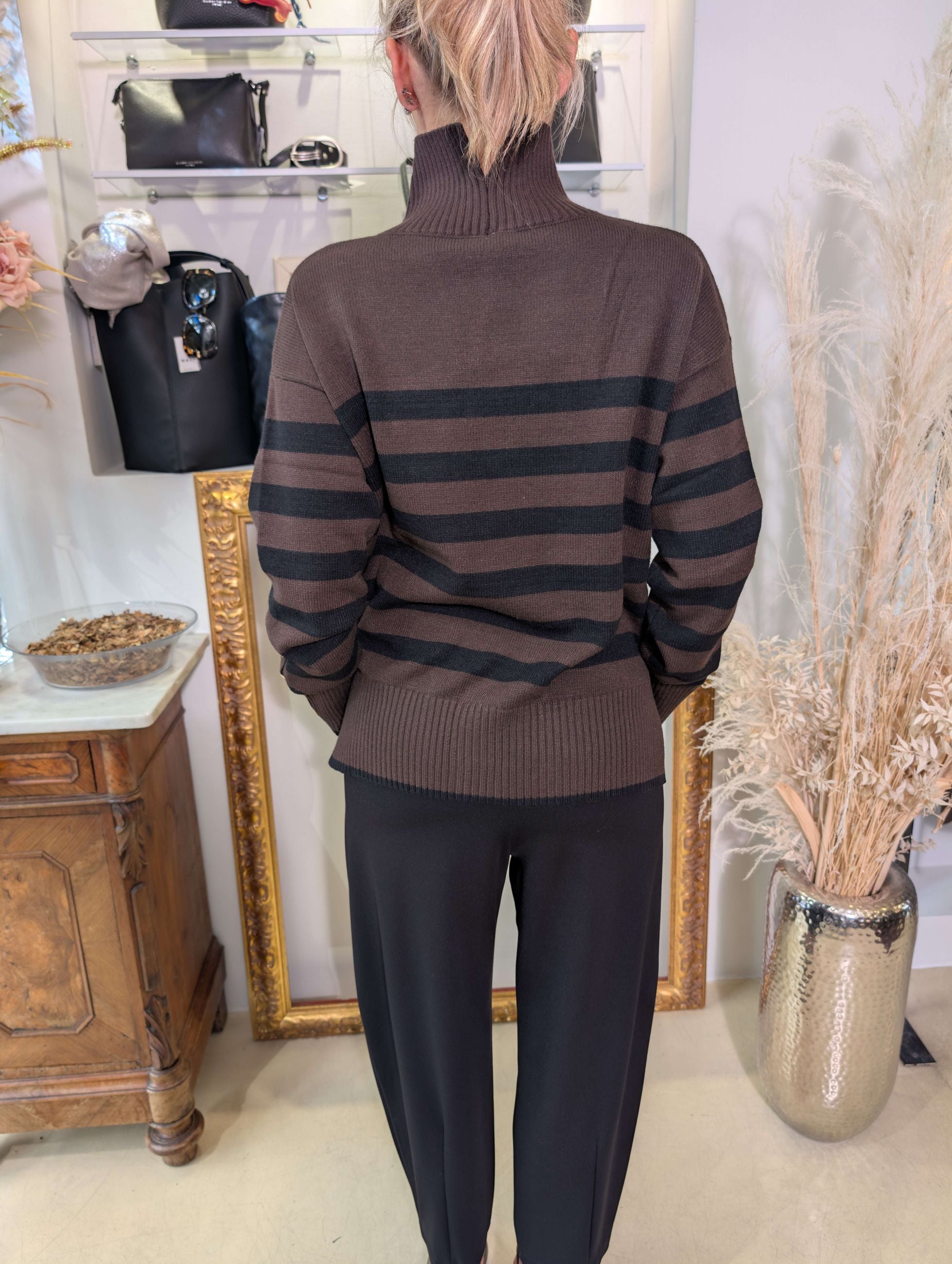 Maglia rigata con bottoni gioiello - SHE_FLORENCE_LAB