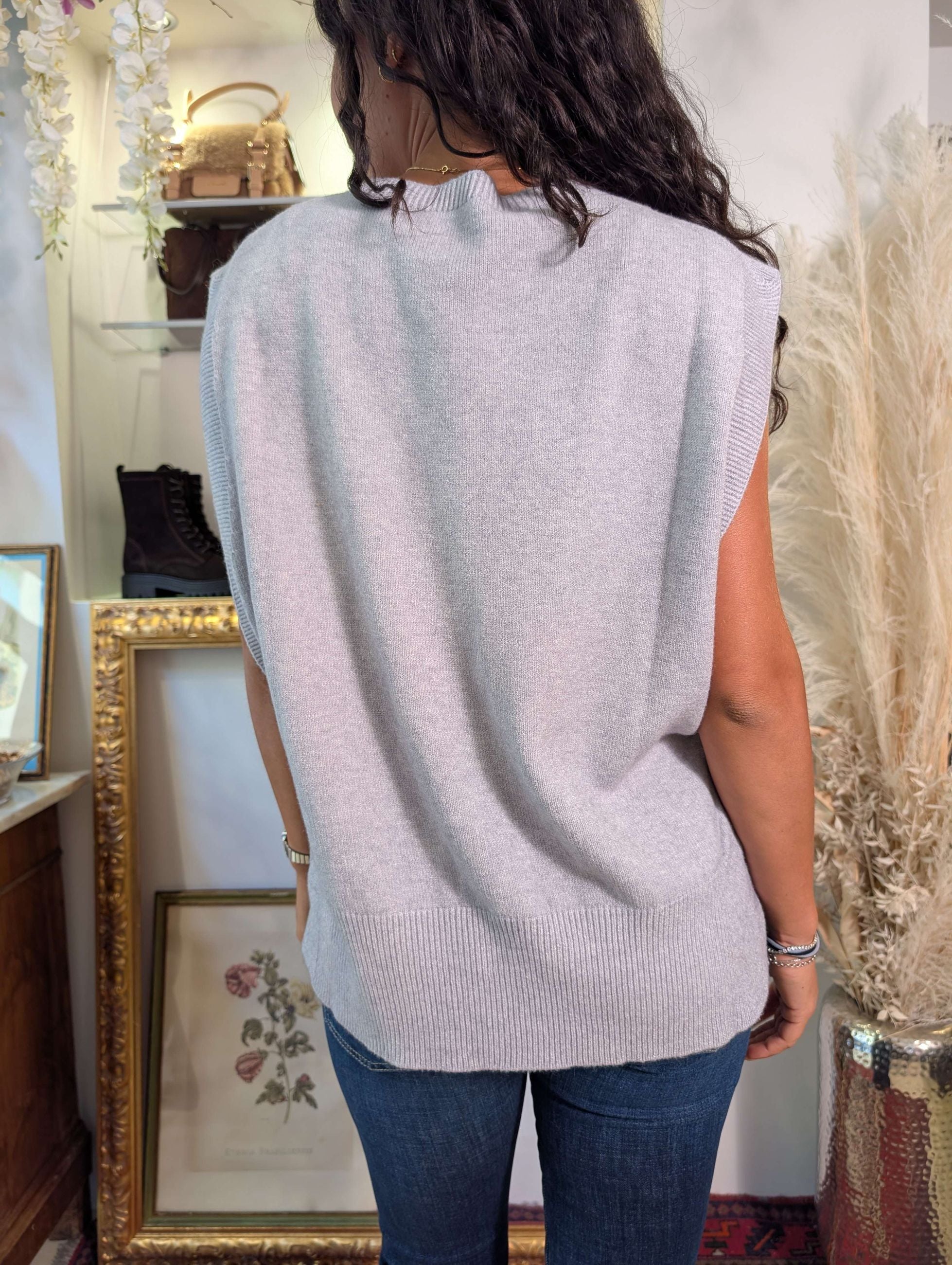 Maglia Gilet Boxy con Spacchi Laterali - HAVE ONE