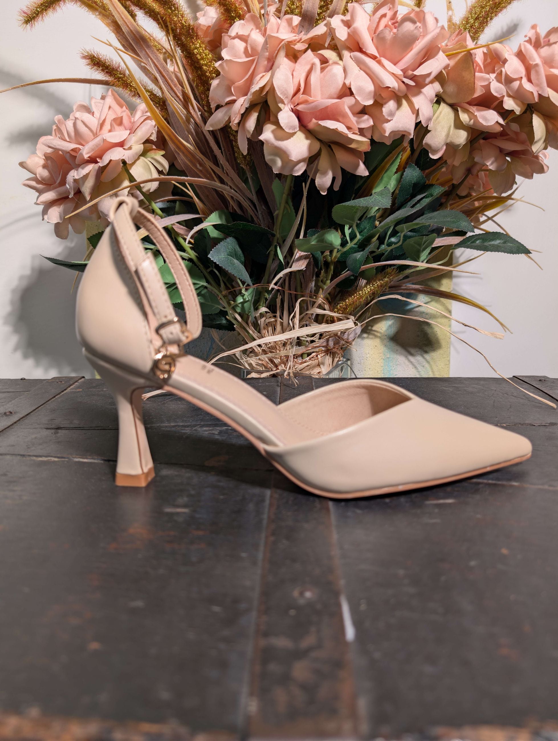 Décolleté in pelle con laccio alla caviglia - GOLD & GOLD