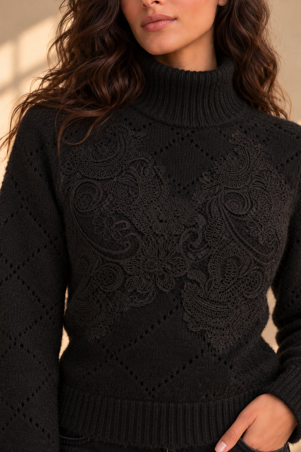 Maglia lupetto con pizzo applicato - MARKUP DONNA