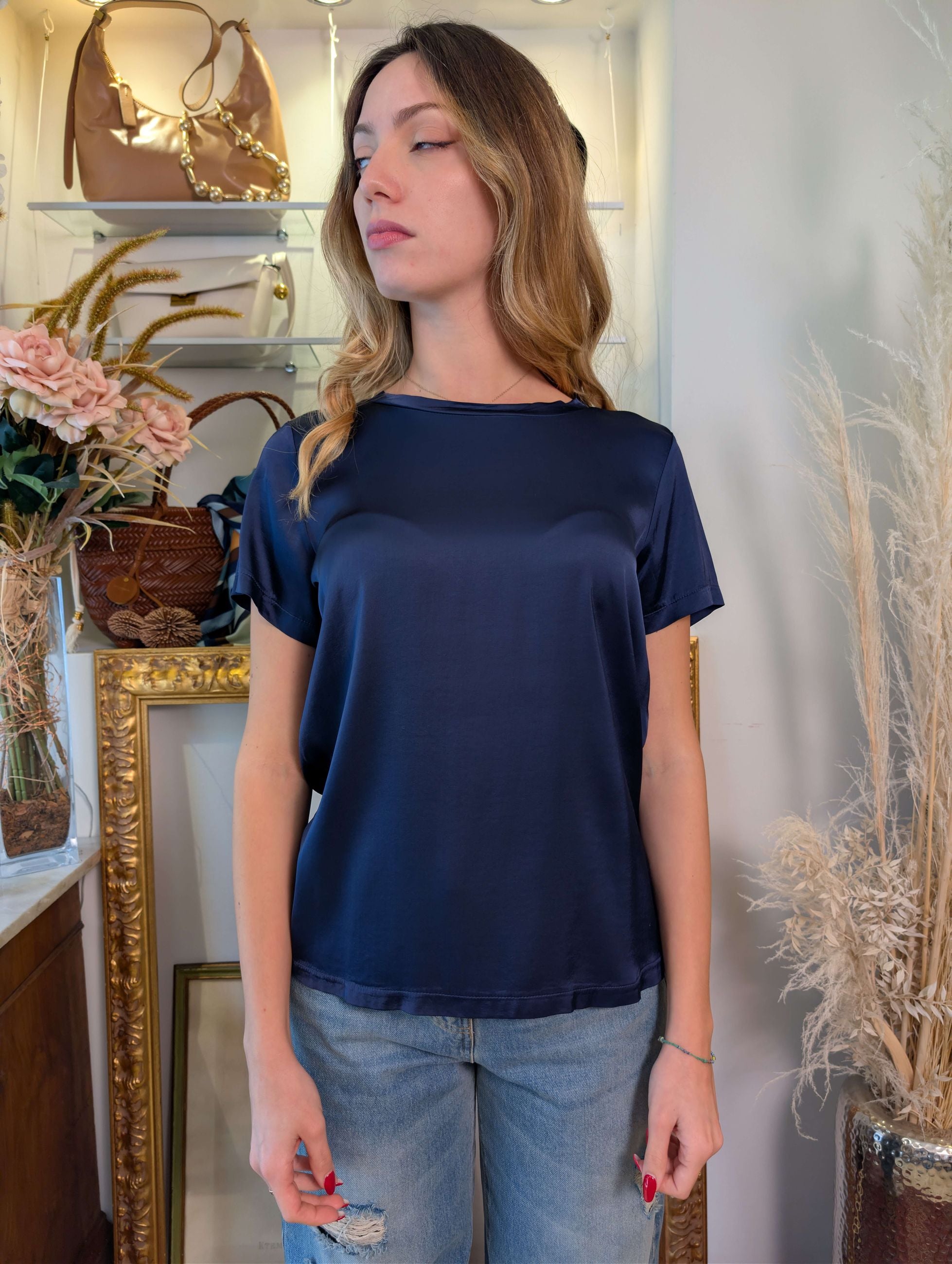 Blusa in raso di viscosa manica corta - TENSIONE IN