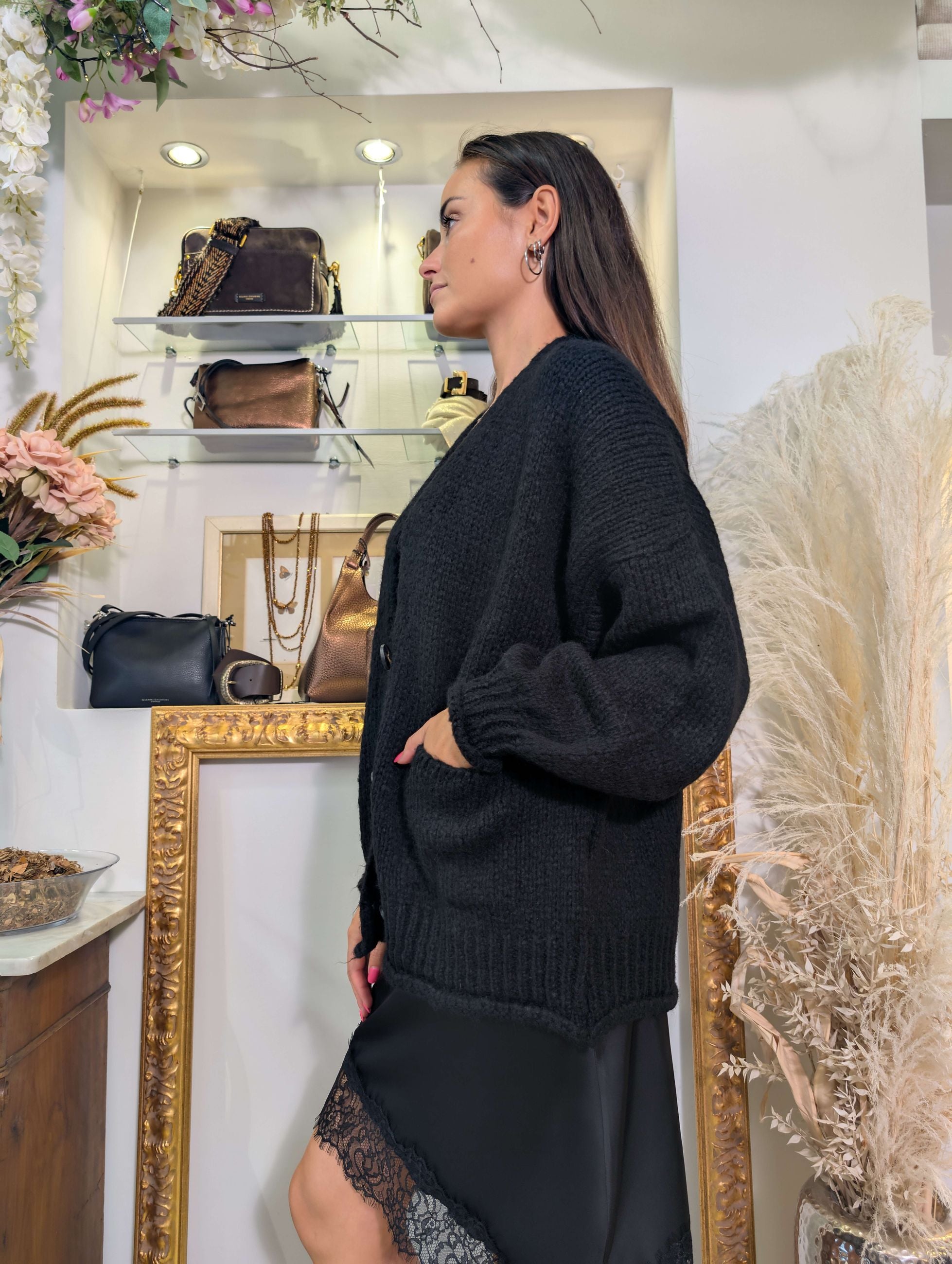 Cardigan Oversized Fit a 3 Bottoni – Finezza 3 con Maniche Balloon - HAVE ONE