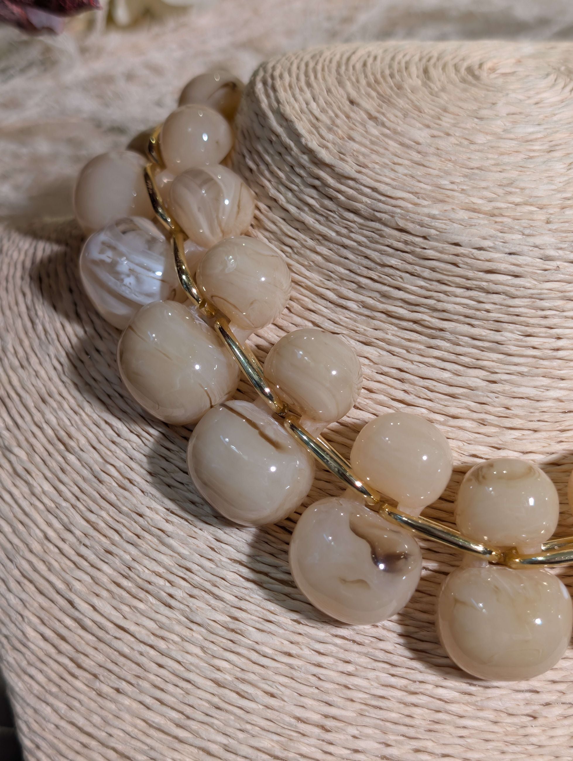 COLLANA GRAPE IN RESINA BEIGE - NALI'
