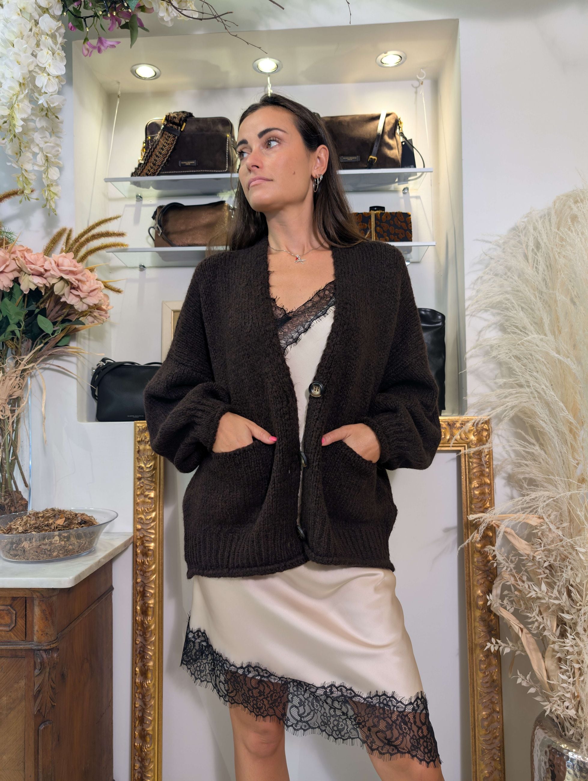 Cardigan Oversized Fit a 3 Bottoni – Finezza 3 con Maniche Balloon - HAVE ONE