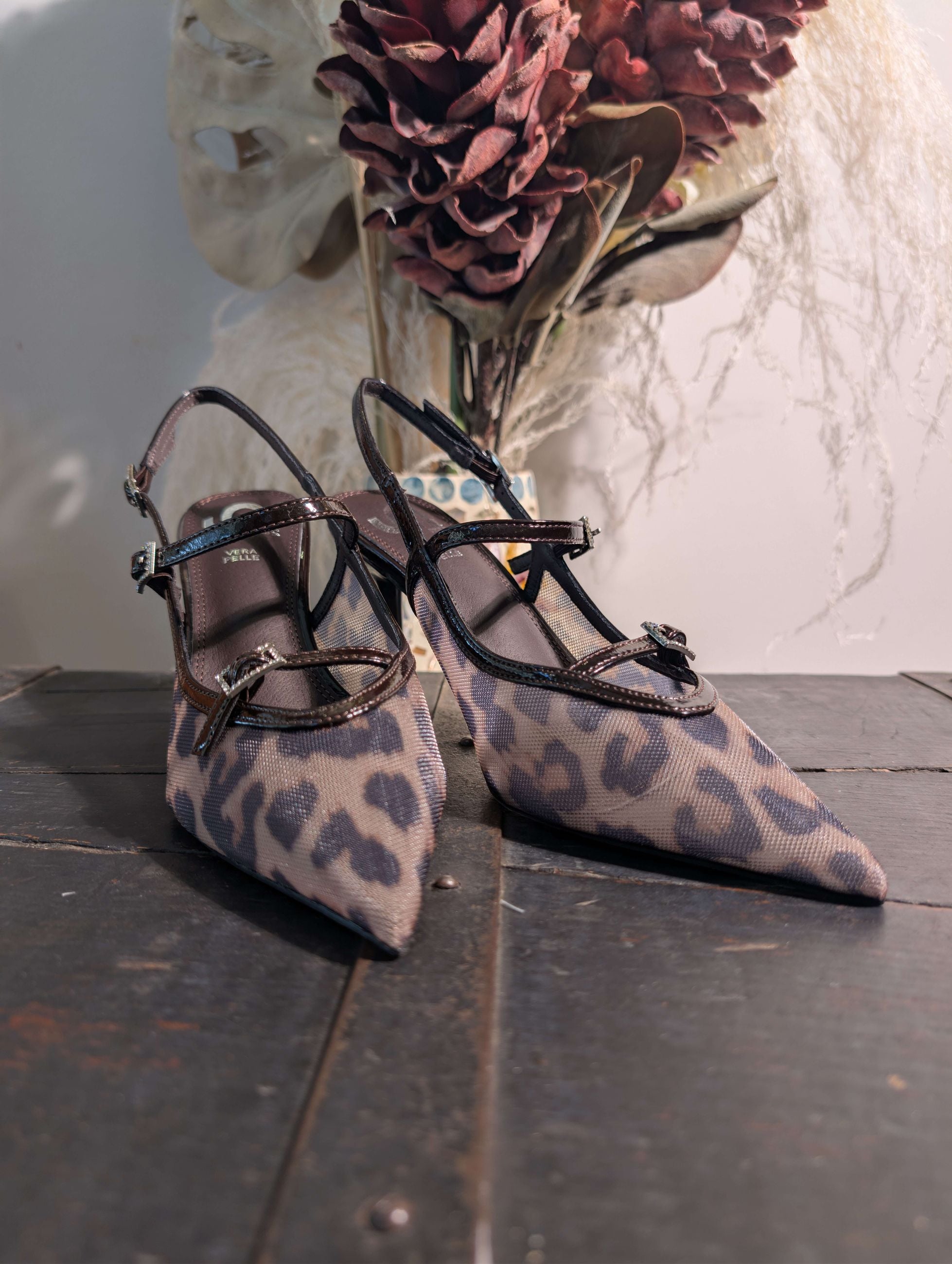 DECOLLETE SLINGBACK IN FANTASIA ANIMALIER - GOLD & GOLD