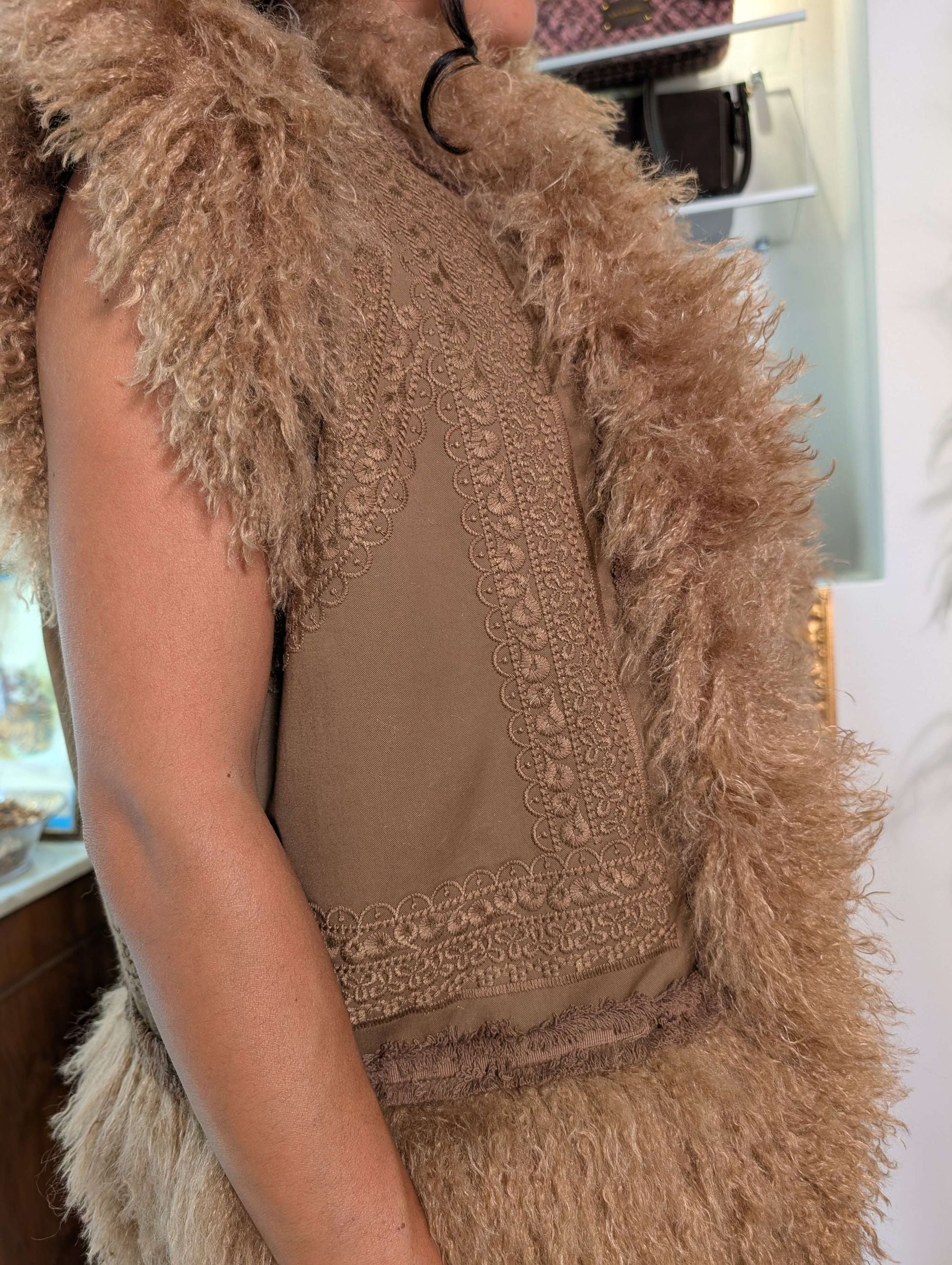 Gilet Mongolian Faux Fur - AMOSA
