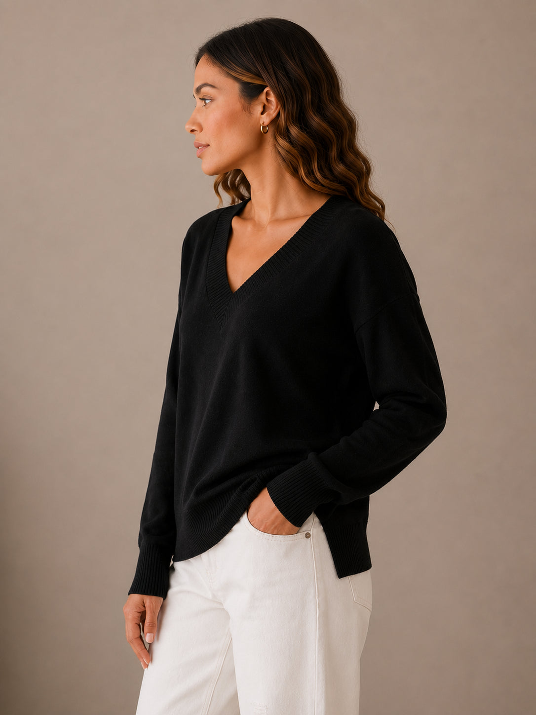 Maglia scollo a V in viscosa-angora - .SOLO TRE