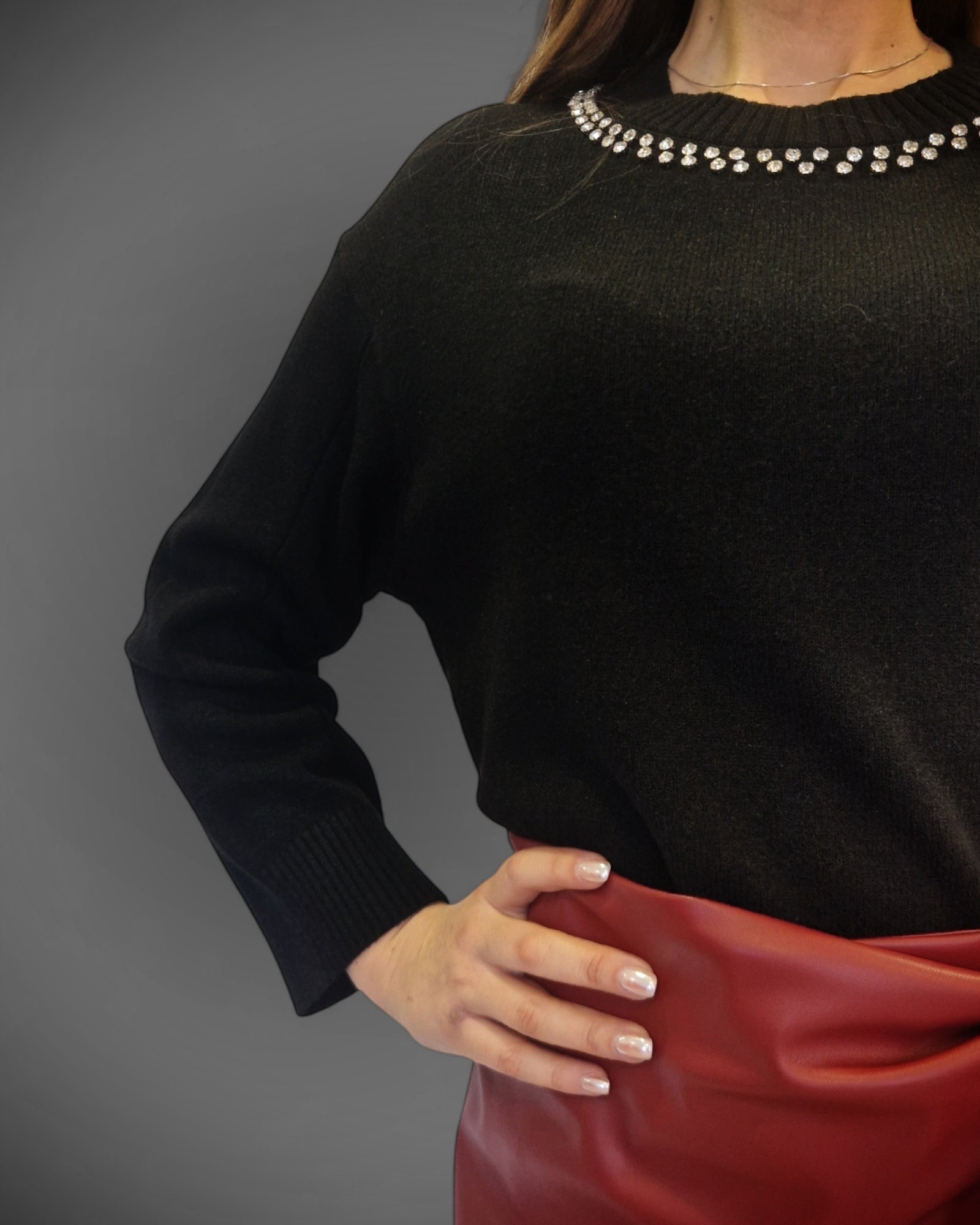 MAGLIA STRASS AL COLLO NERA - SHE_FLORENCE_LAB