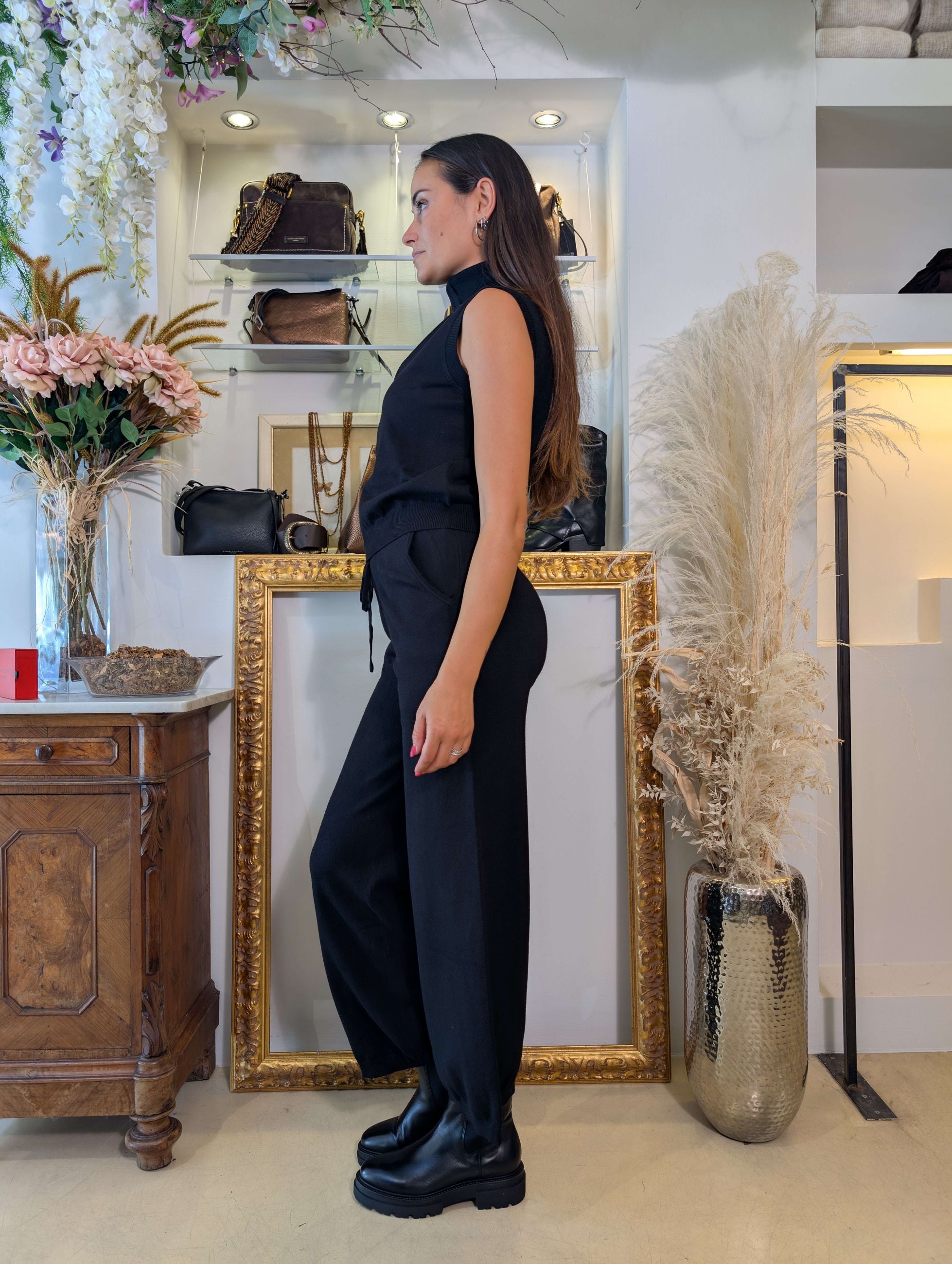 Set  – Top smanicato e pantalone palazzo - Sandro Ferrone
