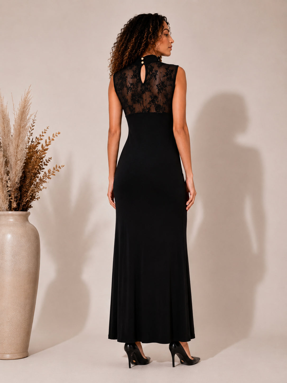 Abito lungo drappeggiato con inserto in pizzo - SHE_FLORENCE_LAB