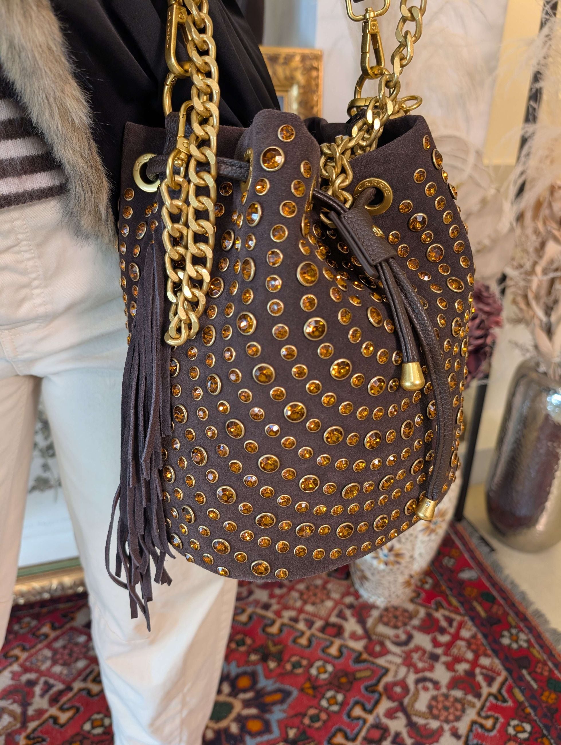 ANDROMEDA BUCKET SUEDE + PU LEATHER - La Carrie Bag