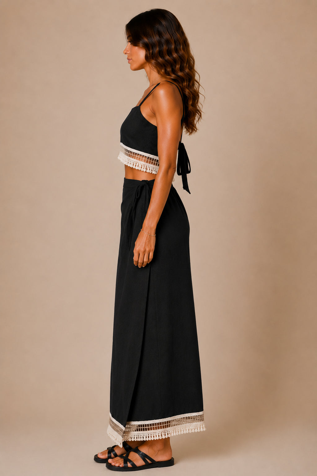 Top in lino con nappine - SHE_FLORENCE_LAB
