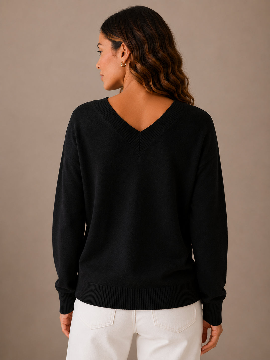 Maglia scollo a V in viscosa-angora - .SOLO TRE
