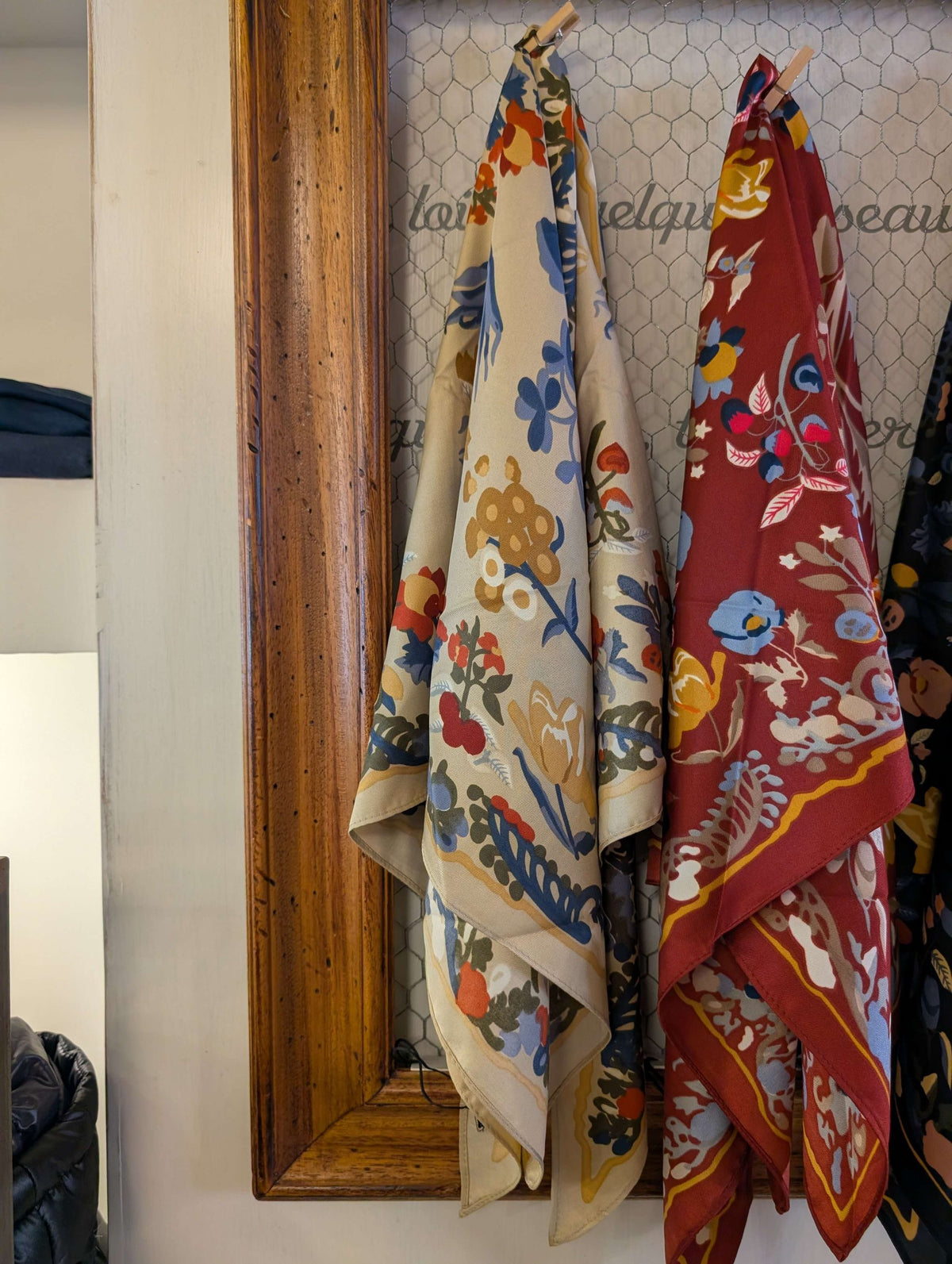 FOULARD TRIANGOLO FANTASIA BEIGE - NALI'