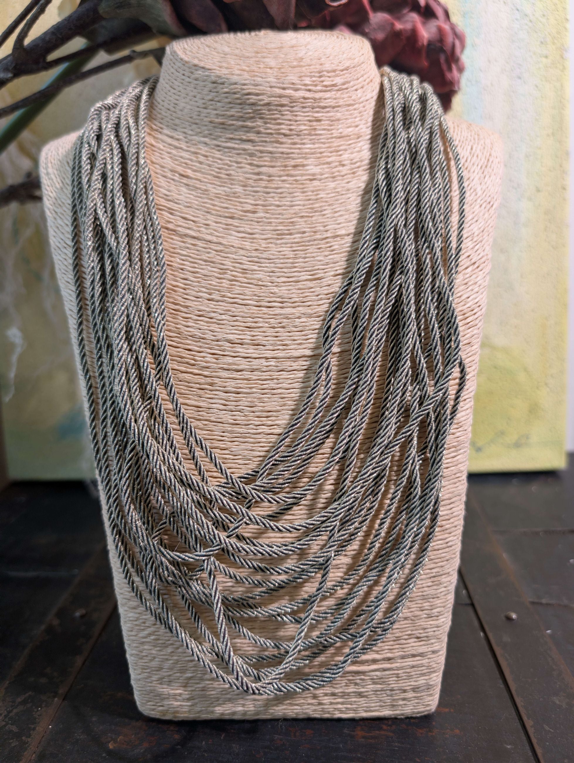 COLLANA DEA MUTLIFILO GRIGIO - NALI'