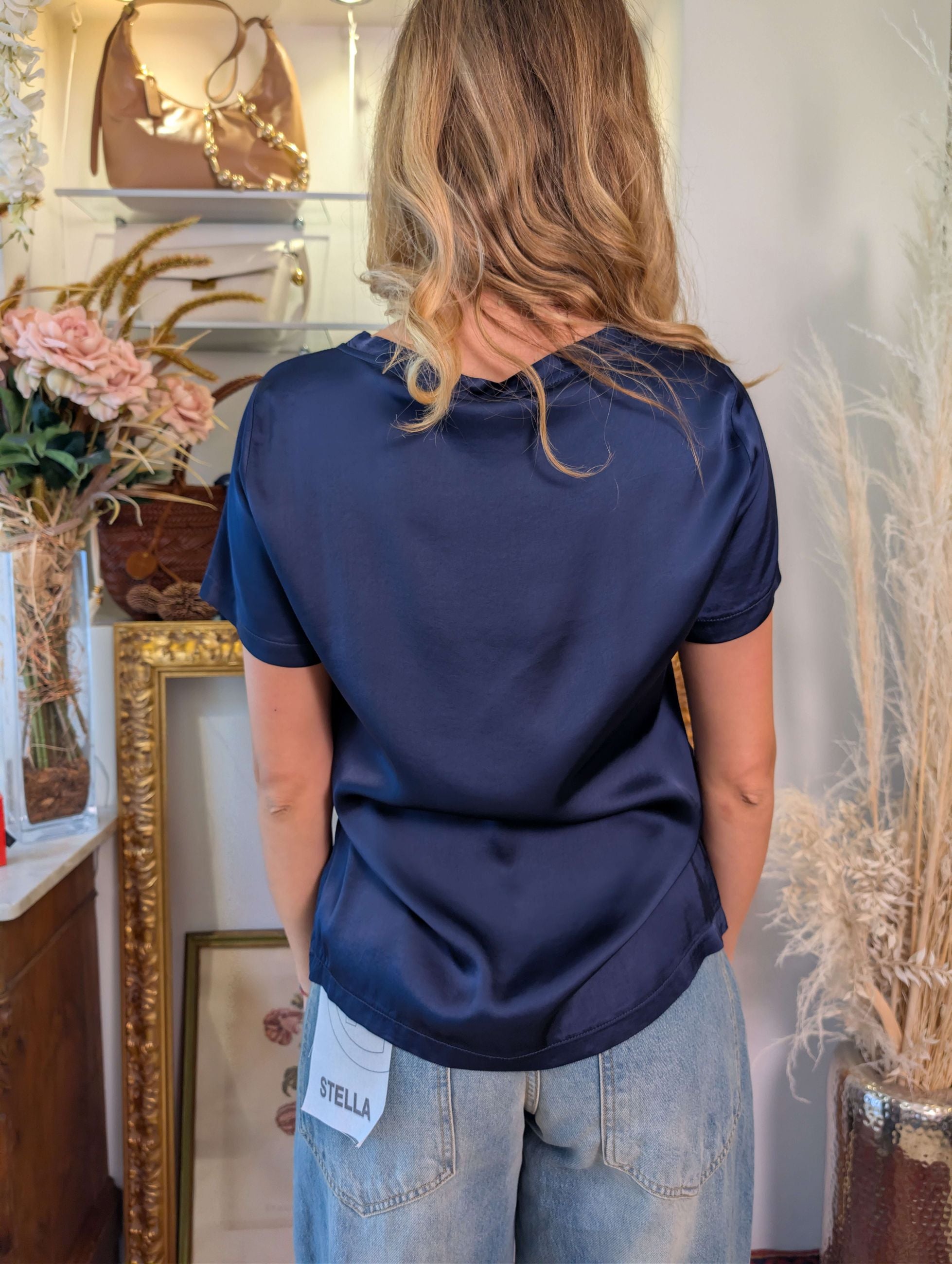 Blusa in raso di viscosa manica corta - TENSIONE IN