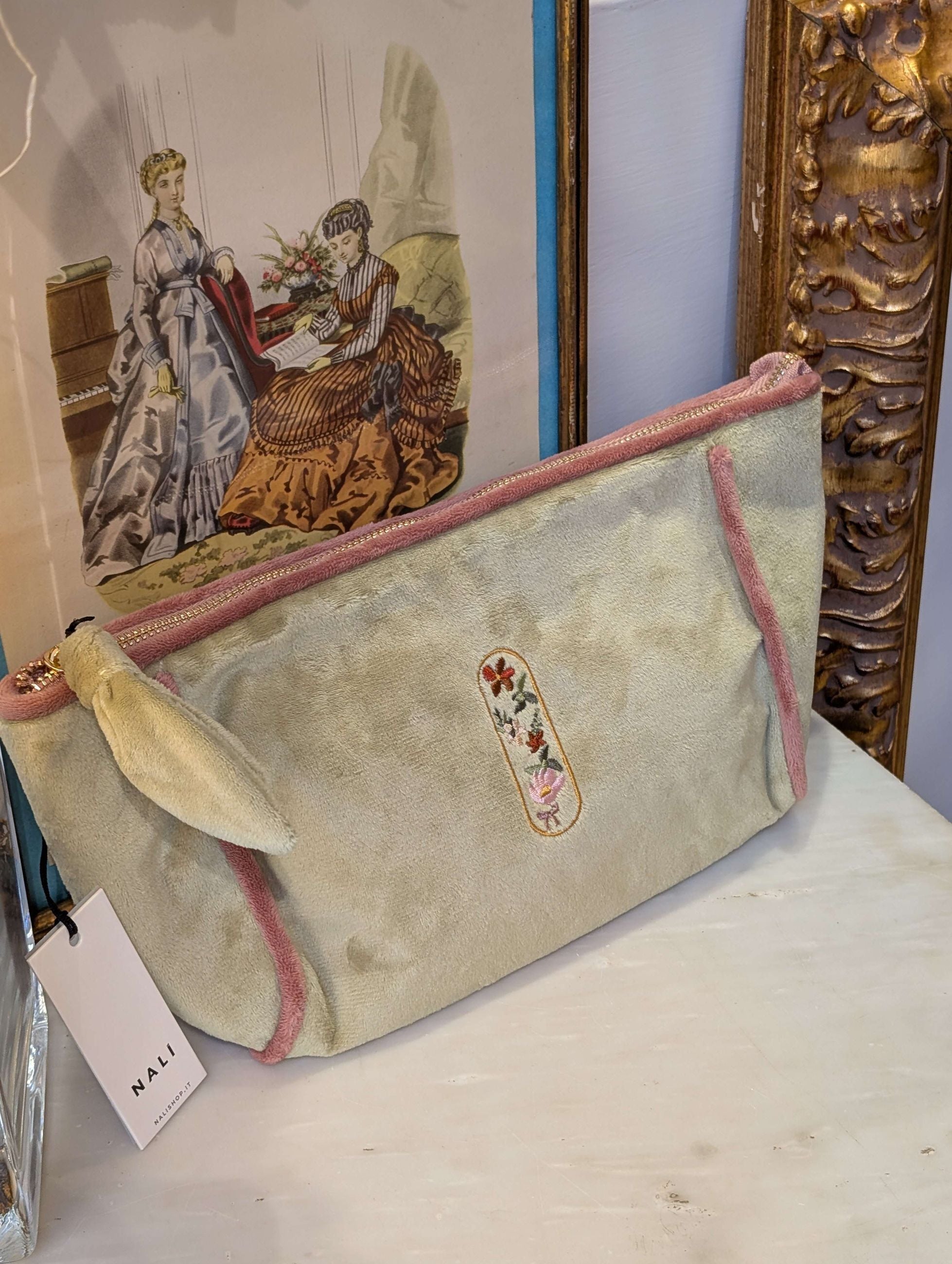 POUCH EMBROIDERY LETTERA I VERDE/ROSA - NALI'