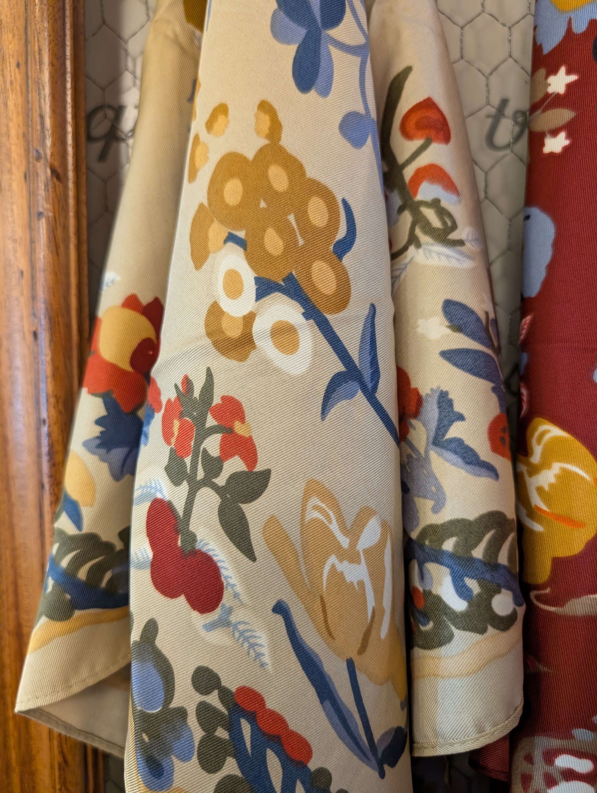 FOULARD TRIANGOLO FANTASIA BEIGE - NALI'