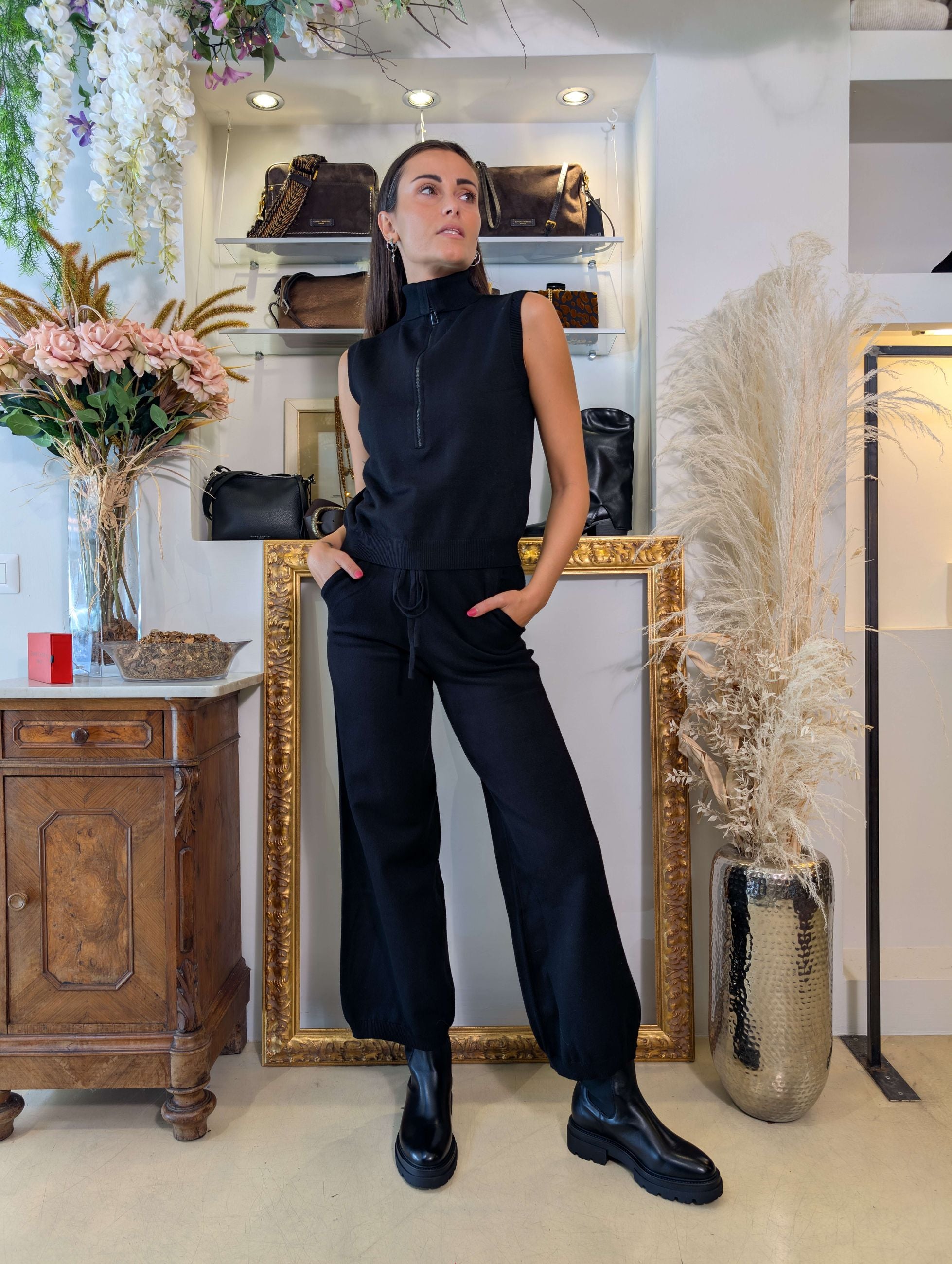 Set  – Top smanicato e pantalone palazzo - Sandro Ferrone