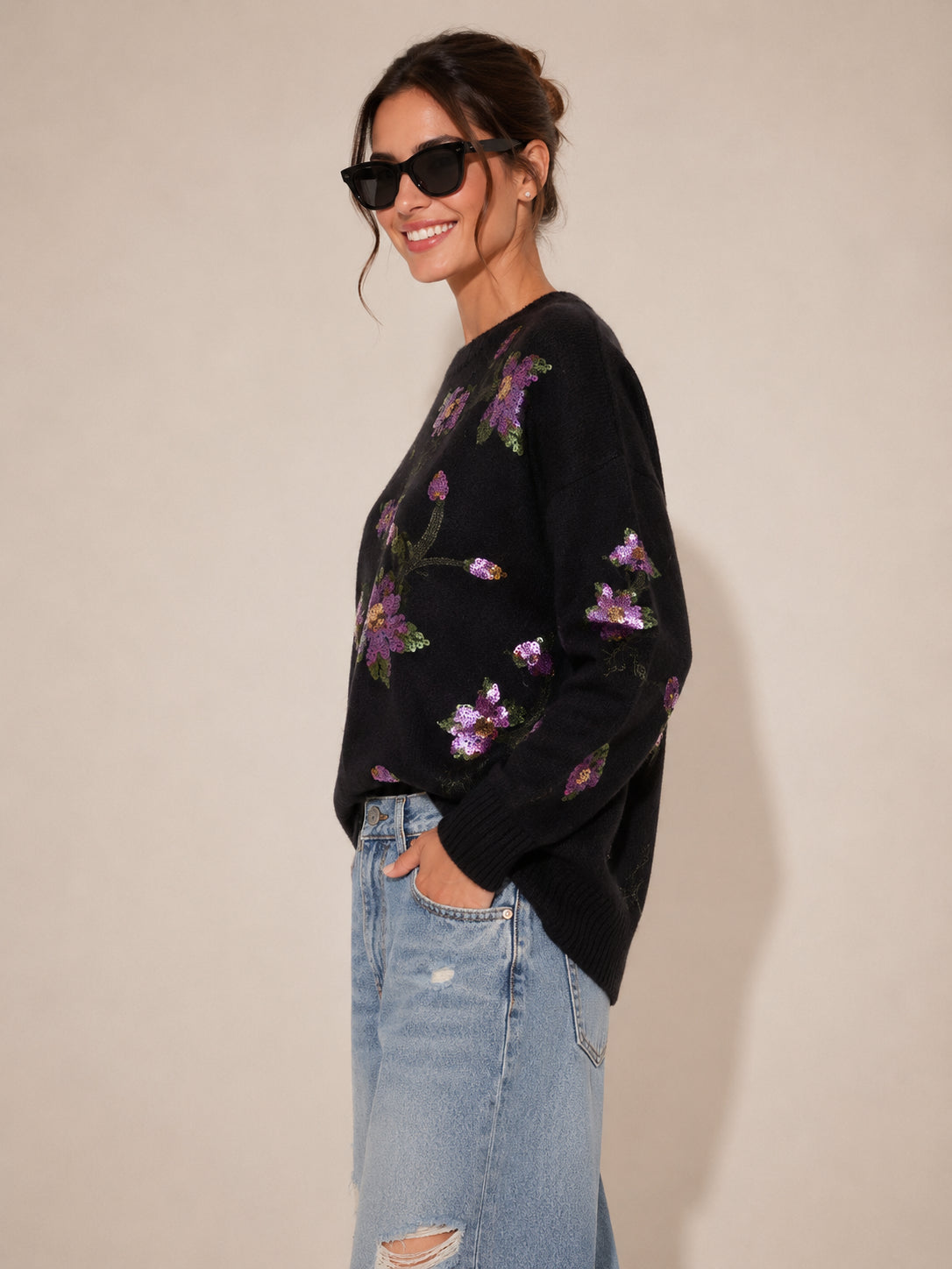 Maglia girocollo con ricamo floreale - LOLA by Sandro Ferrone