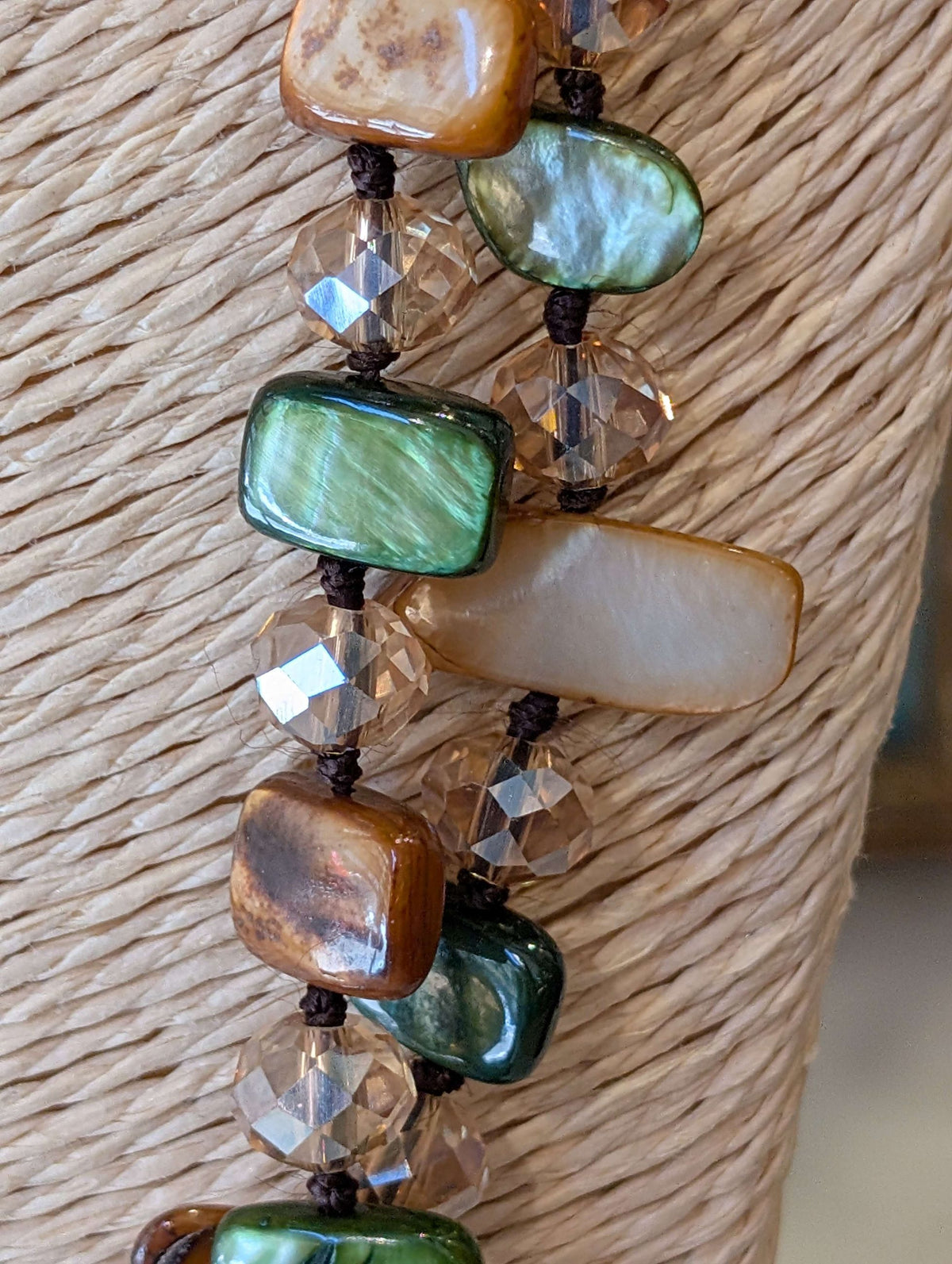COLLANA LUNGA CON MIX PERLINE VERDE - NALI'