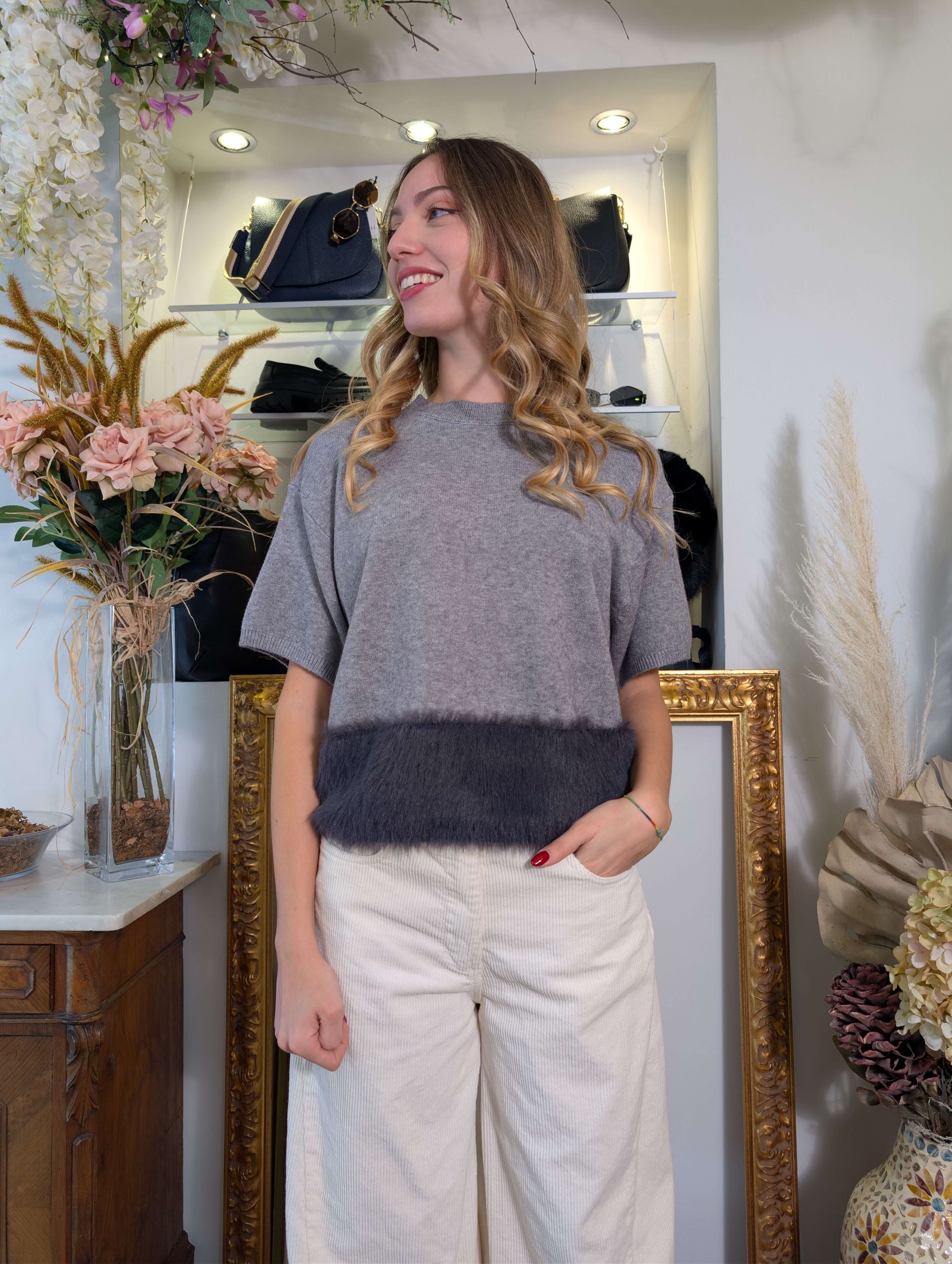 Maglia manica corta con fondo effetto pelliccia - SHE_FLORENCE_LAB