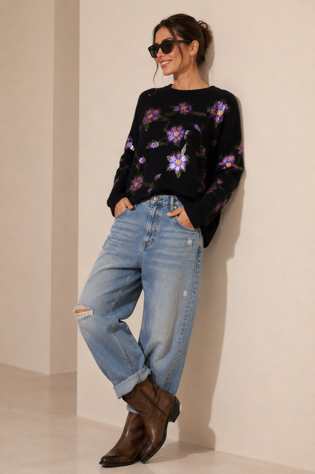Maglia girocollo con ricamo floreale - LOLA by Sandro Ferrone